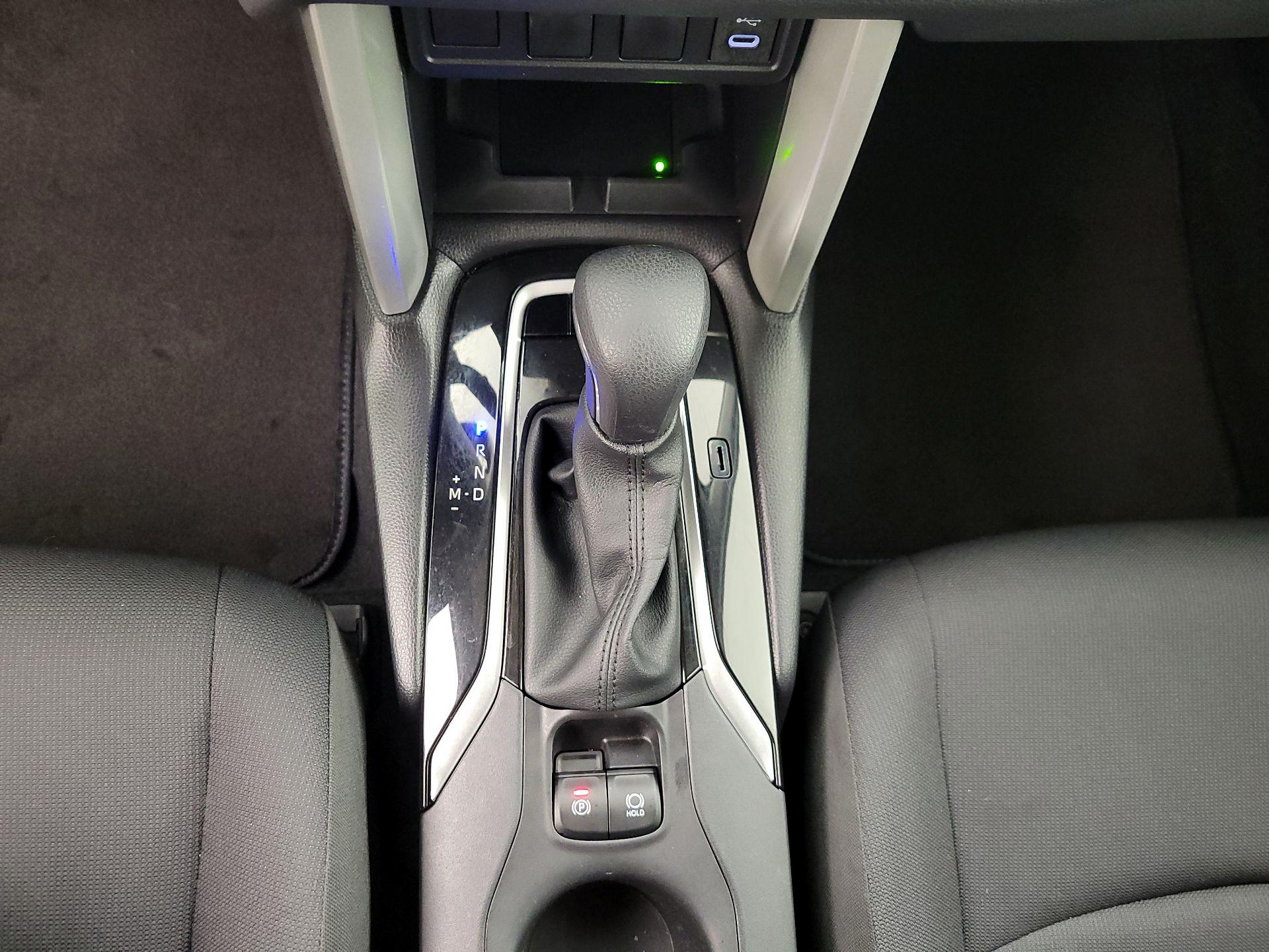 Thumbnail: 2025 Toyota Corolla Cross - 17