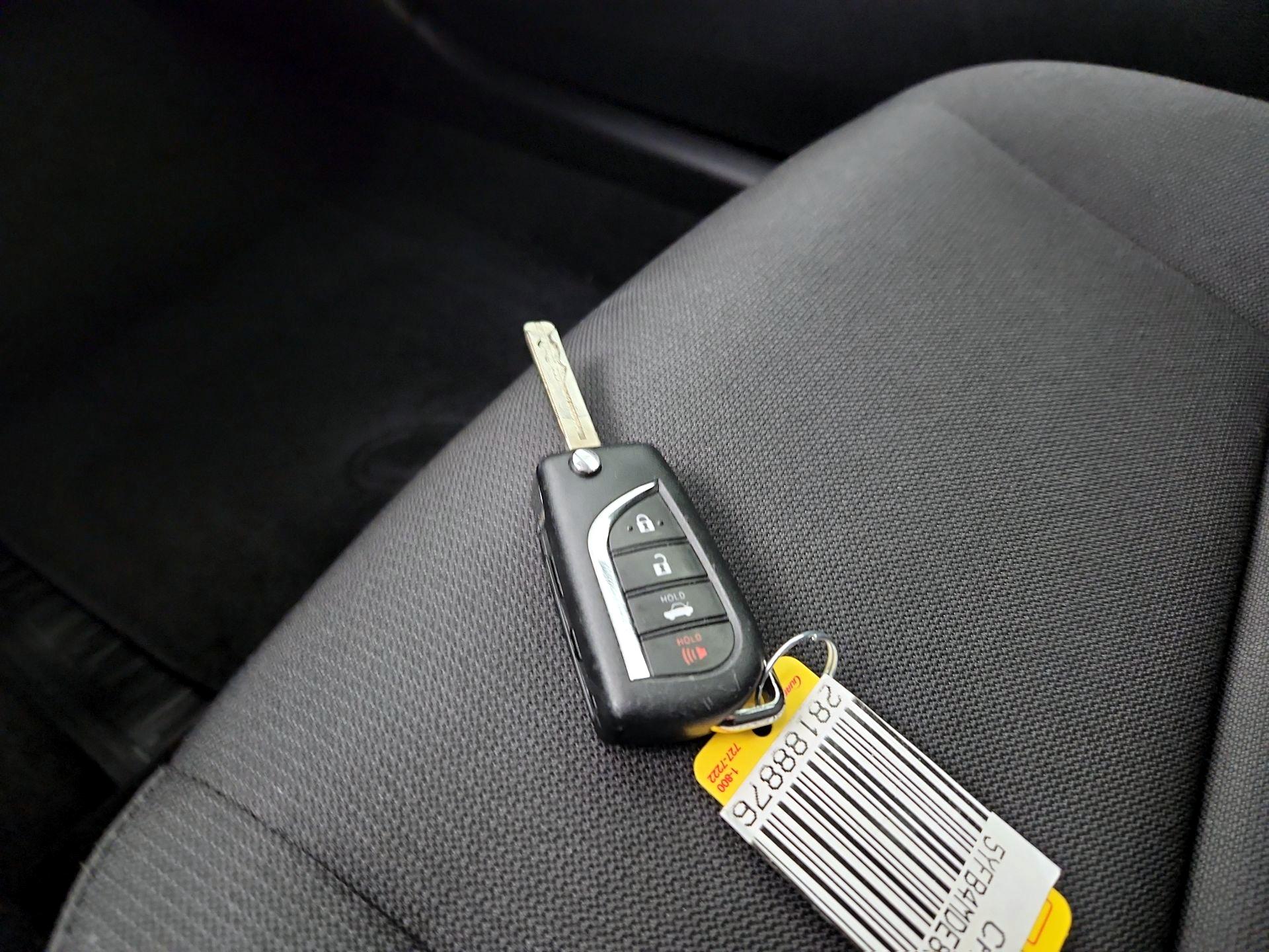 Thumbnail: 2025 Toyota Corolla - 20