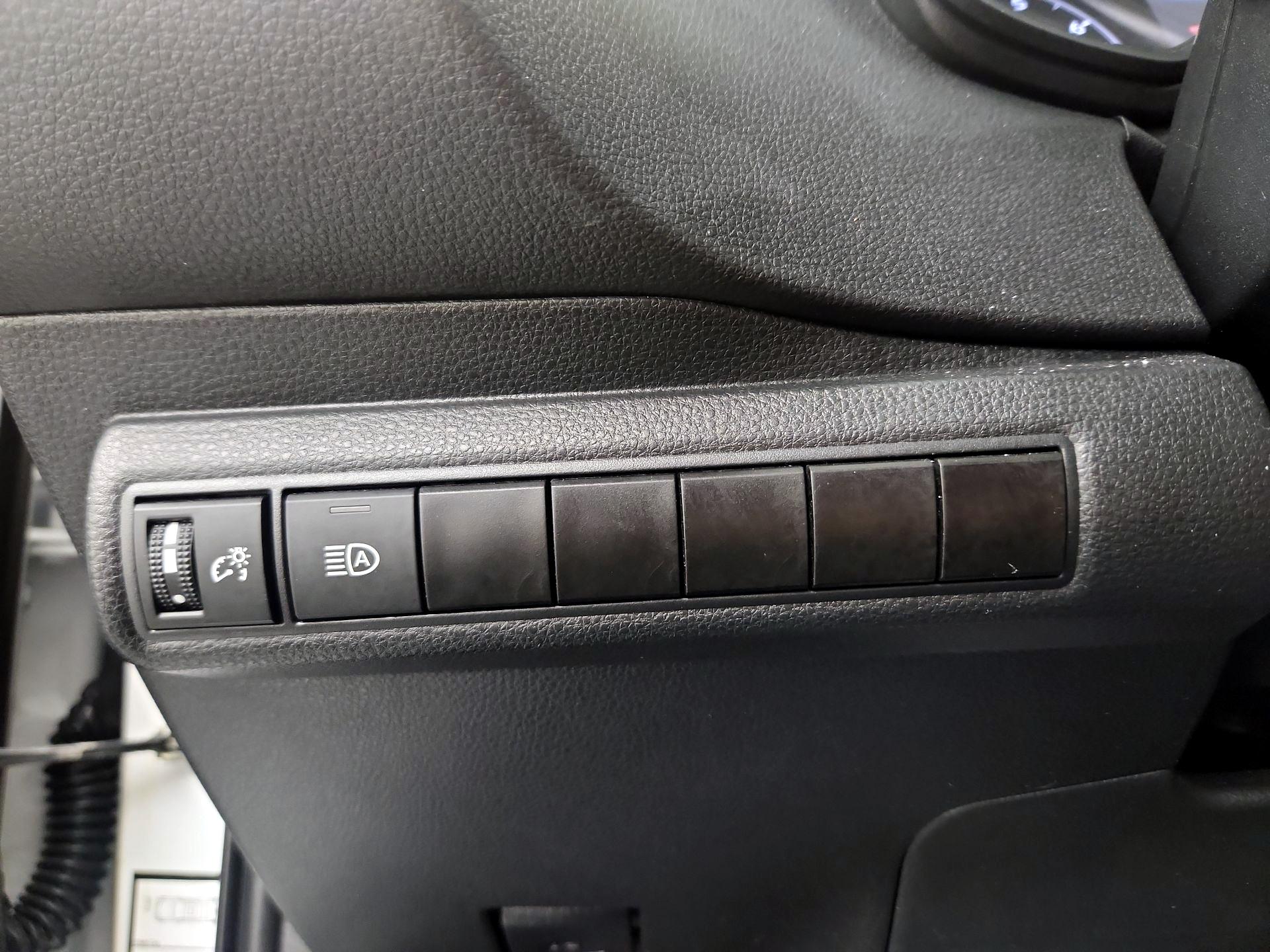 Thumbnail: 2024 Toyota Corolla - 11