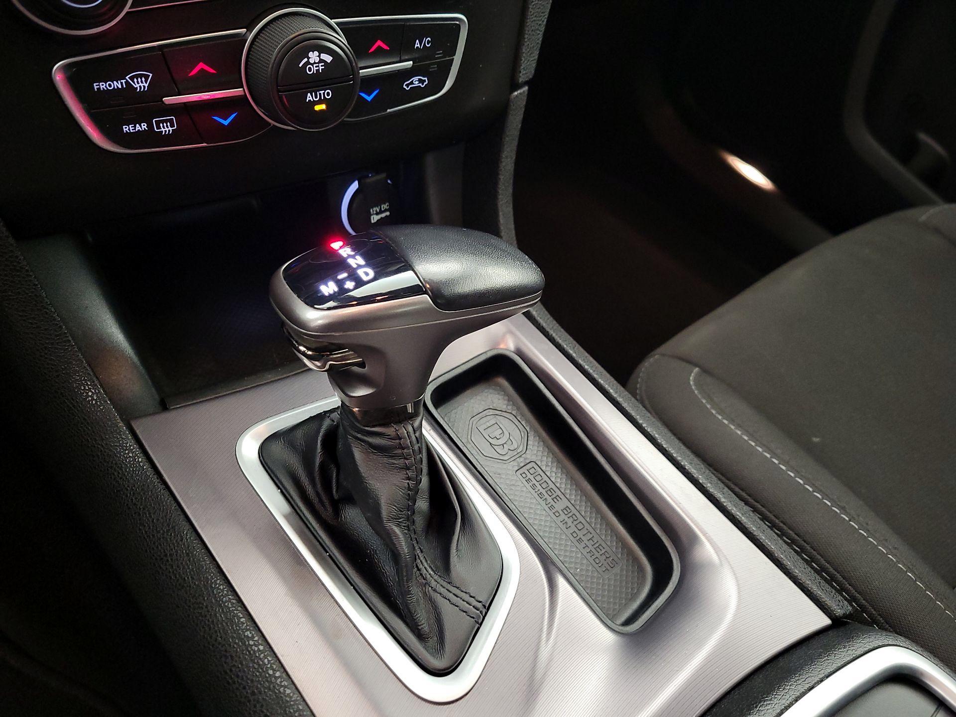 Thumbnail: 2022 Dodge Charger - 17