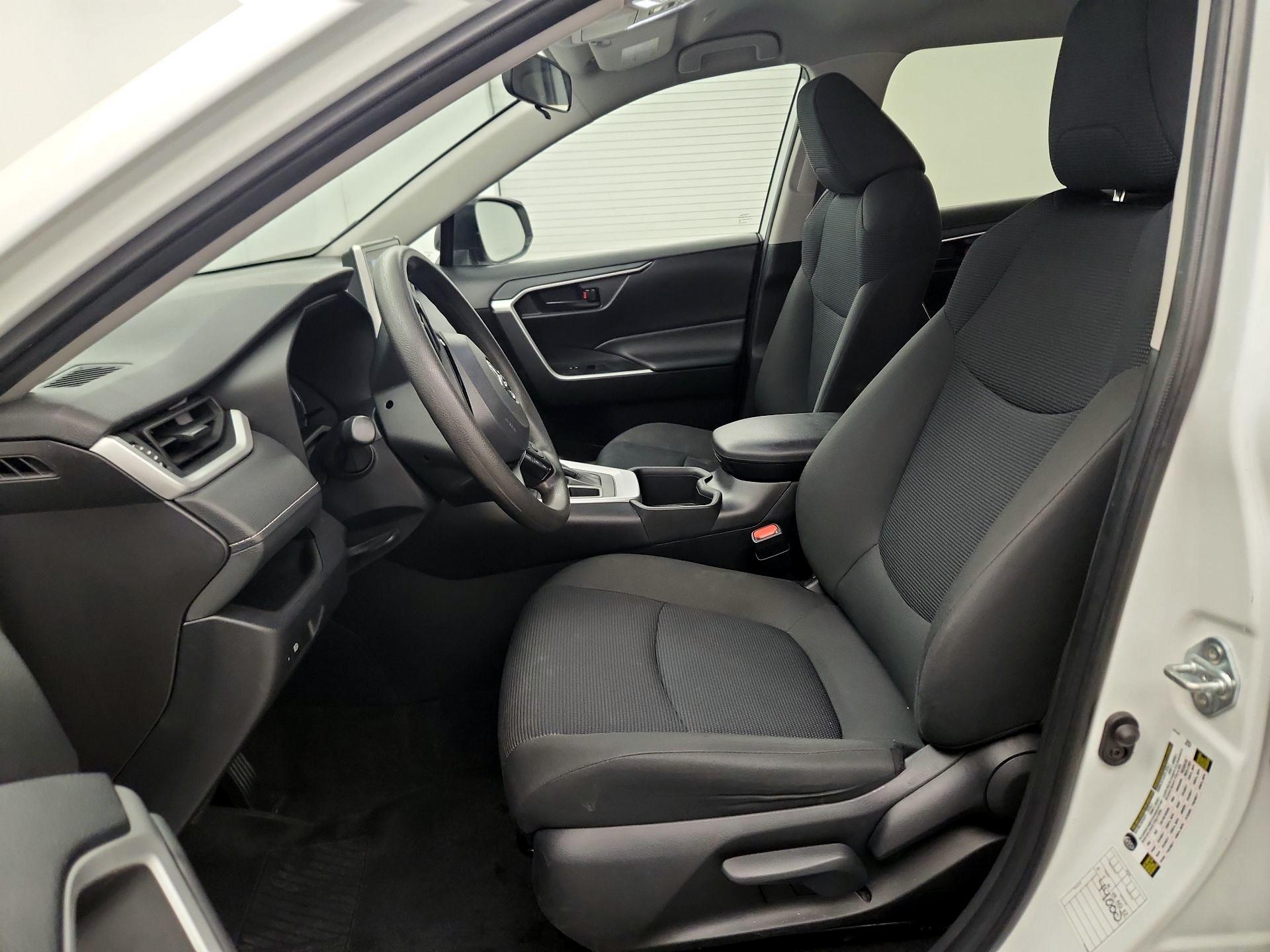 Thumbnail: 2024 Toyota RAV4 - 11