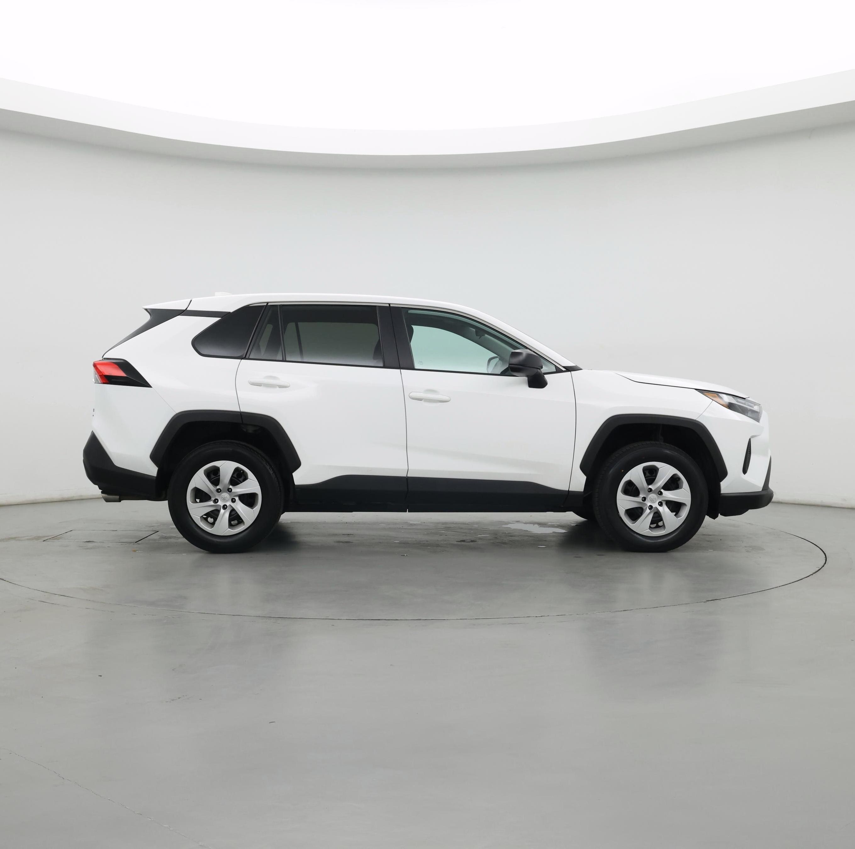 Thumbnail: 2024 Toyota RAV4 - 7