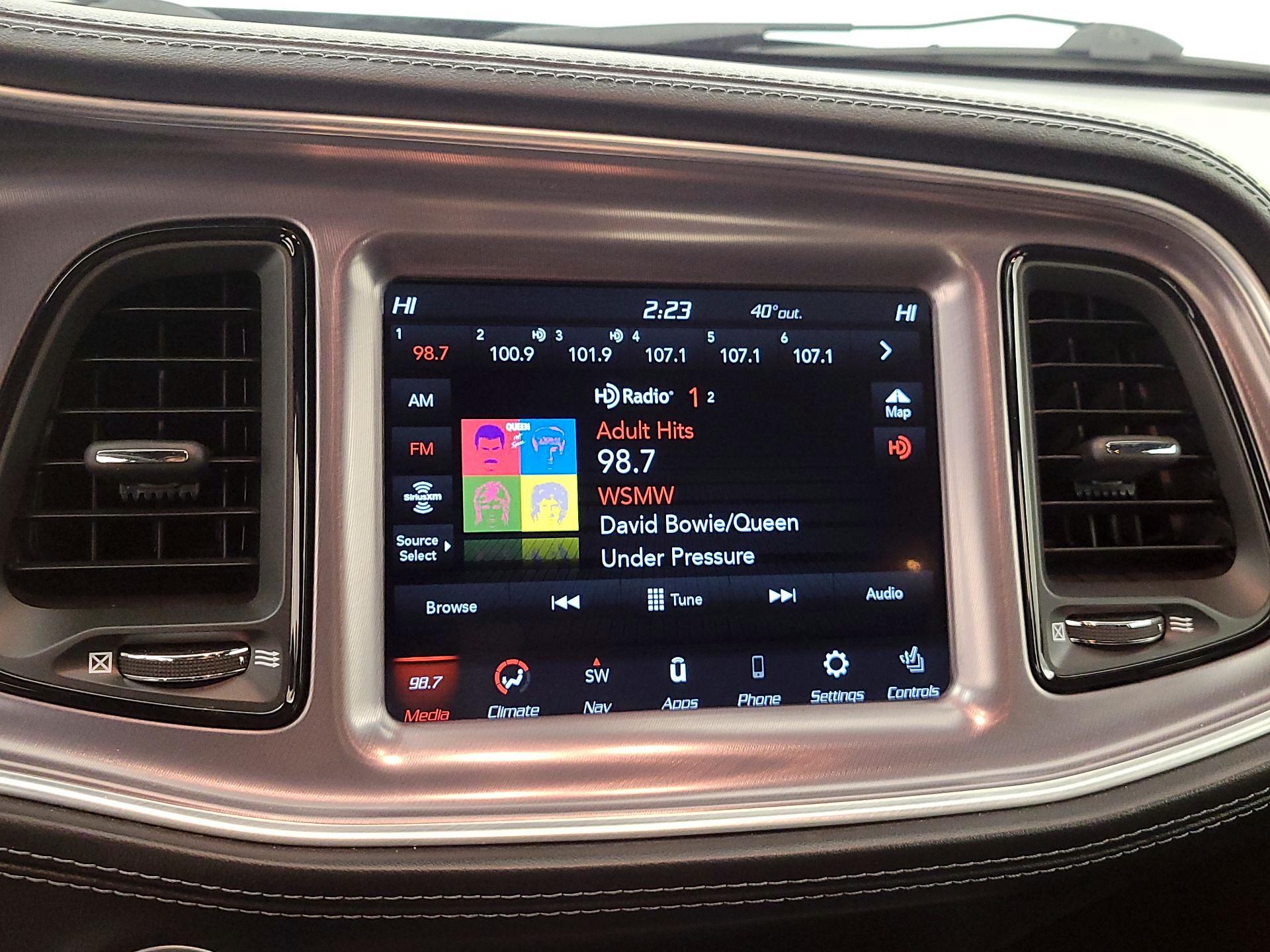 Thumbnail: 2021 Dodge Challenger - 16