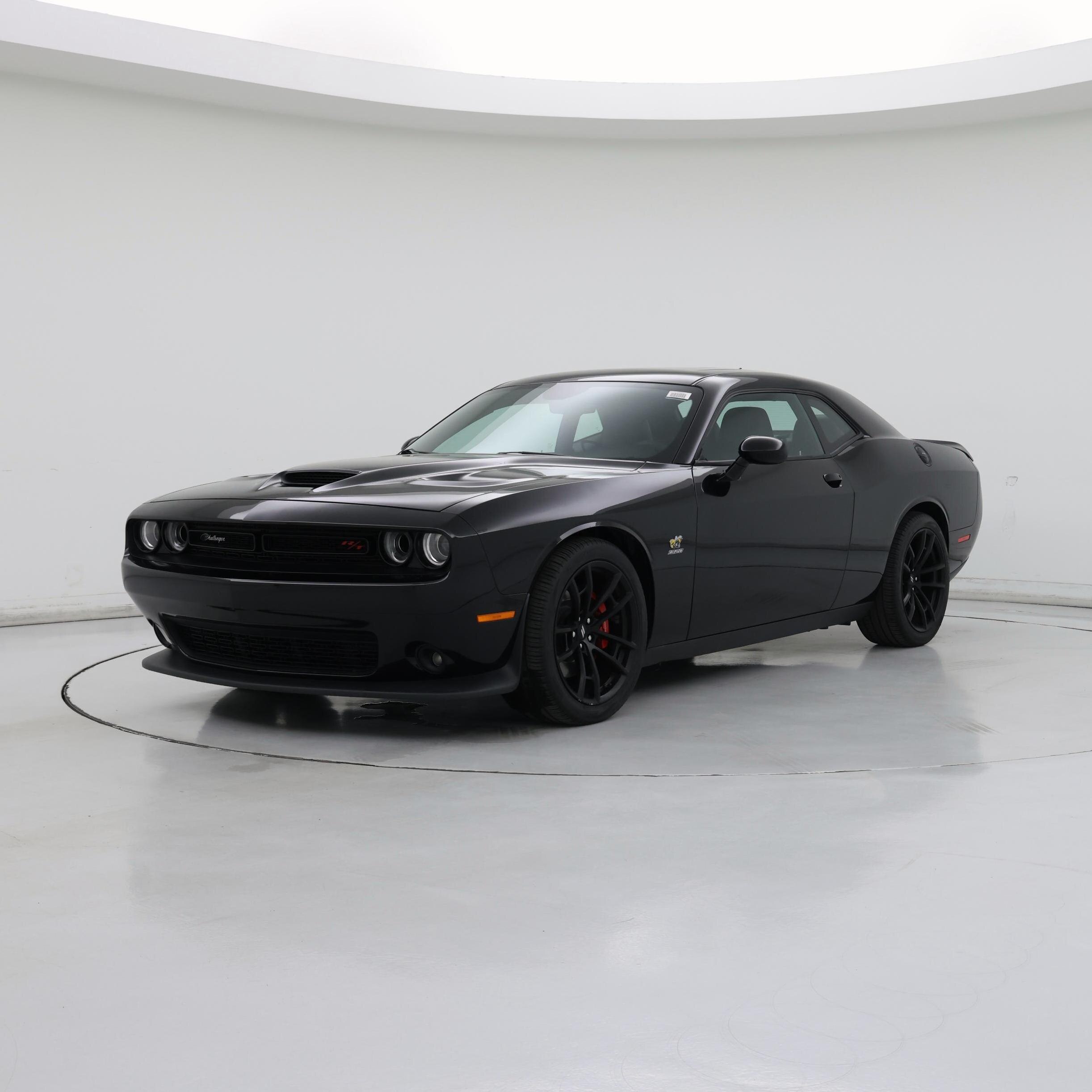 Thumbnail: 2021 Dodge Challenger - 4