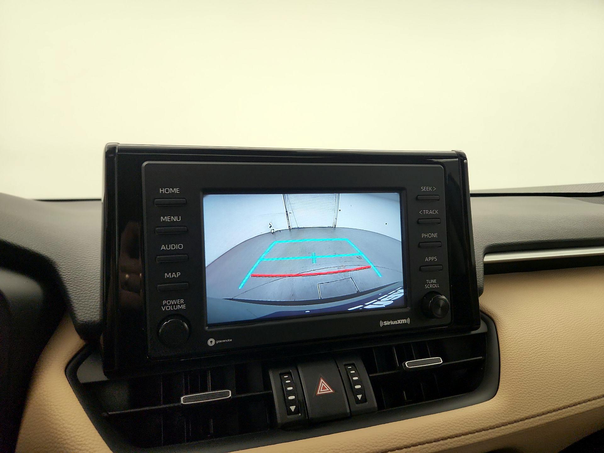 Thumbnail: 2022 Toyota RAV4 - 14