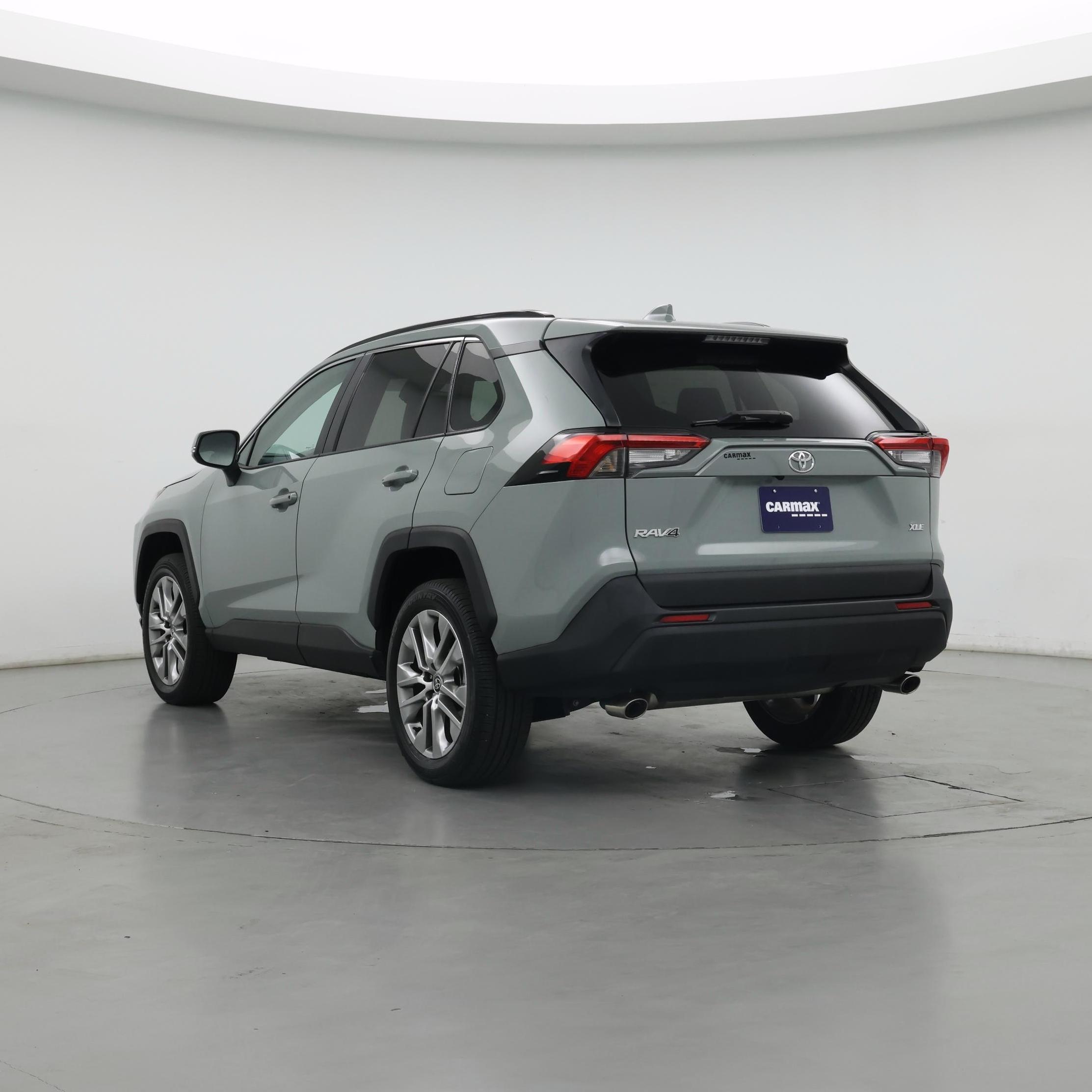 Thumbnail: 2022 Toyota RAV4 - 2