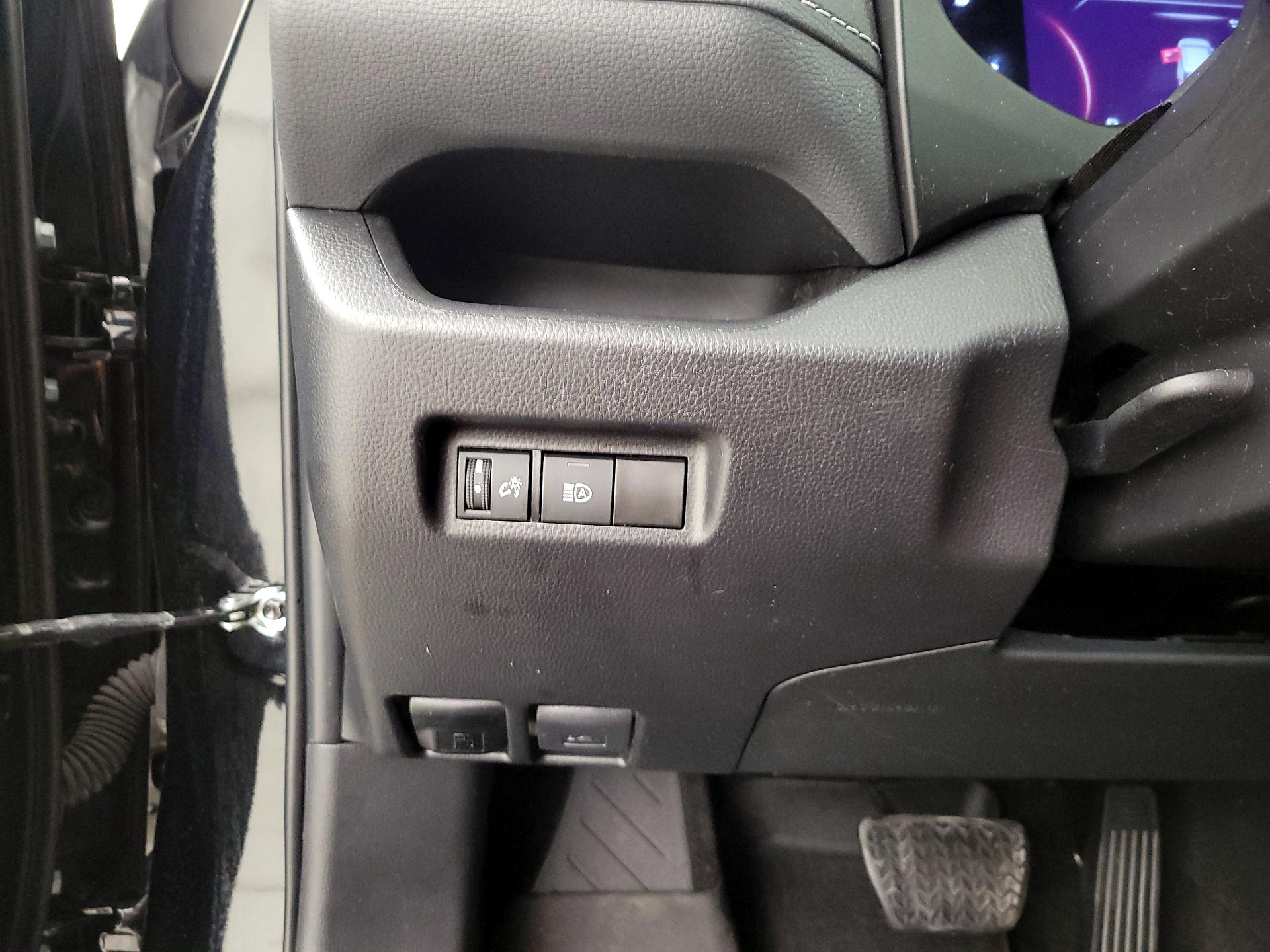 Thumbnail: 2024 Toyota RAV4 - 13