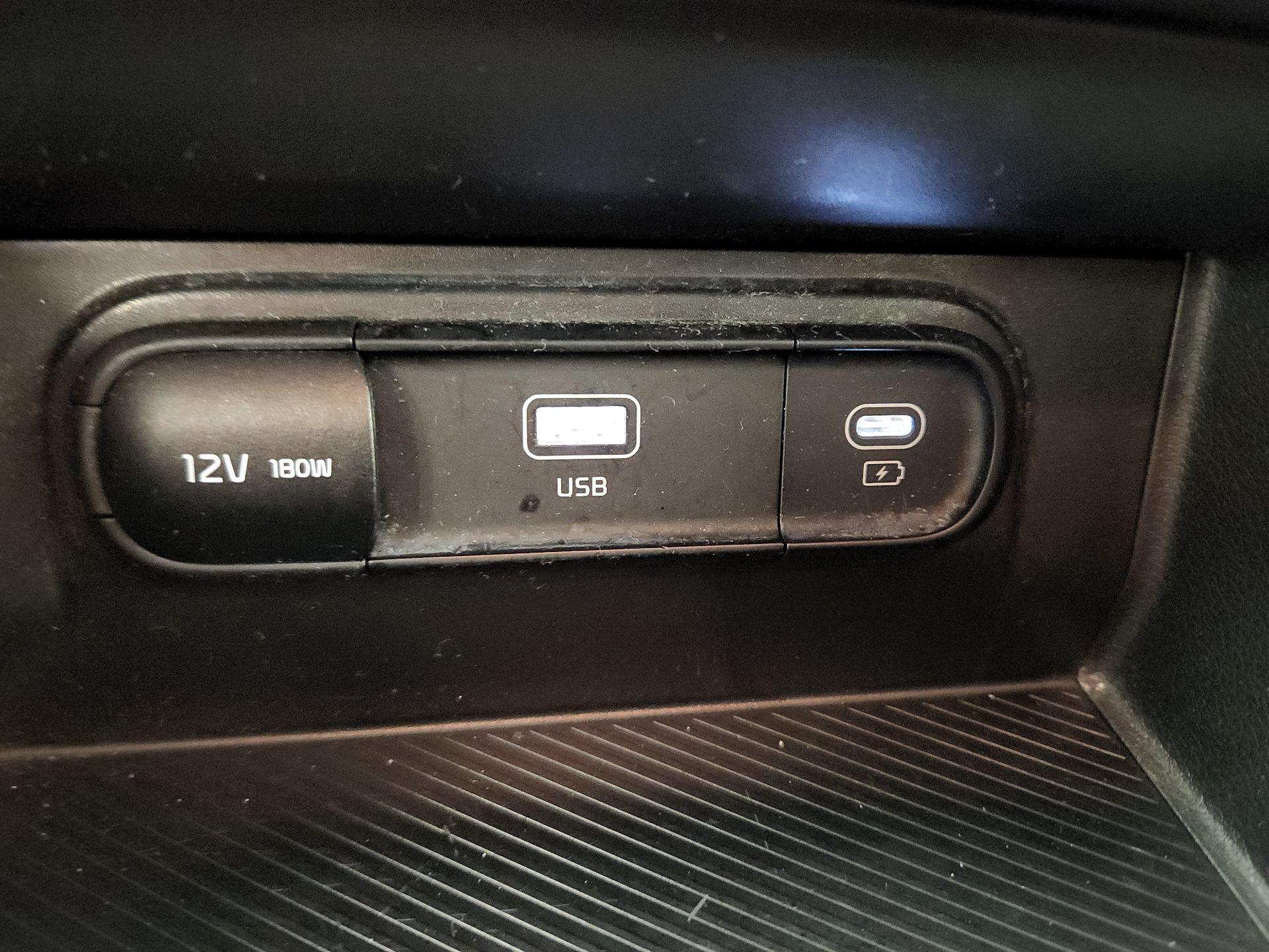 Thumbnail: 2024 Kia Sportage - 18