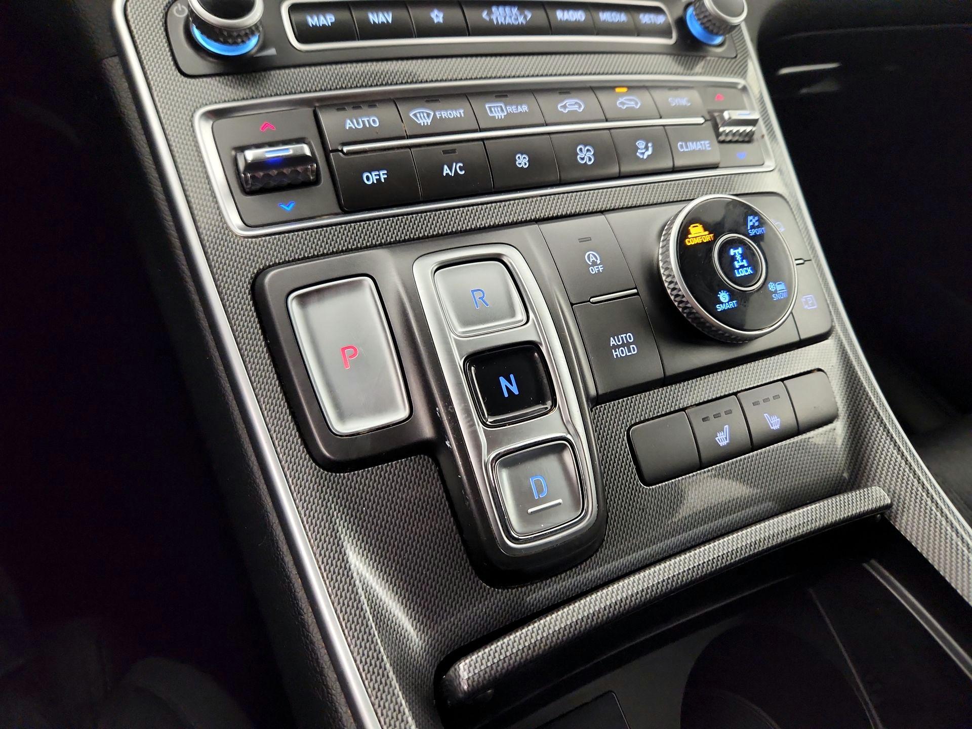 Thumbnail: 2023 Hyundai Santa Fe - 18