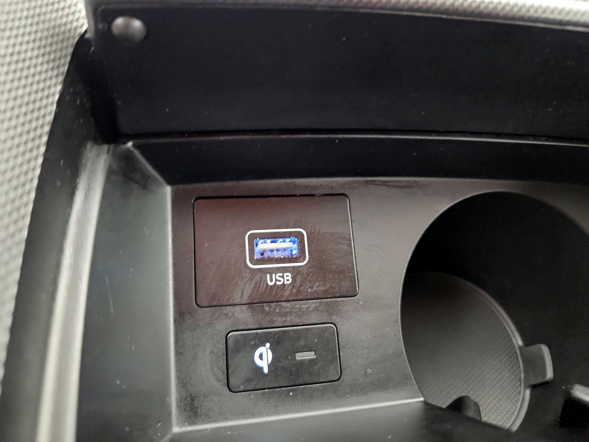 Thumbnail: 2023 Hyundai Santa Fe - 19