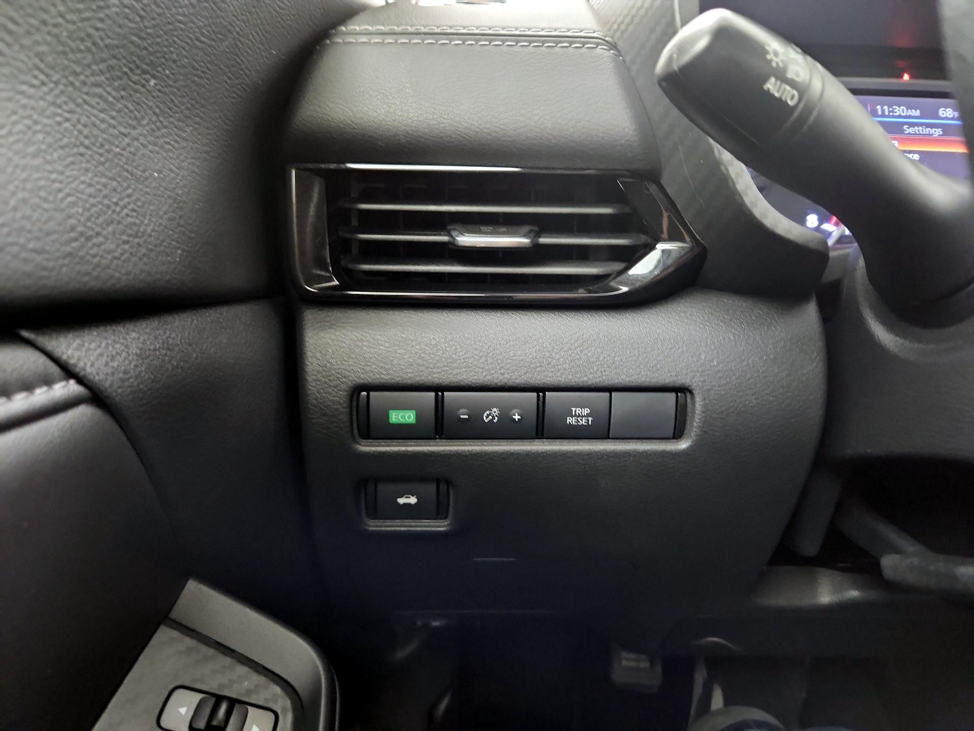 Thumbnail: 2025 Nissan Sentra - 11