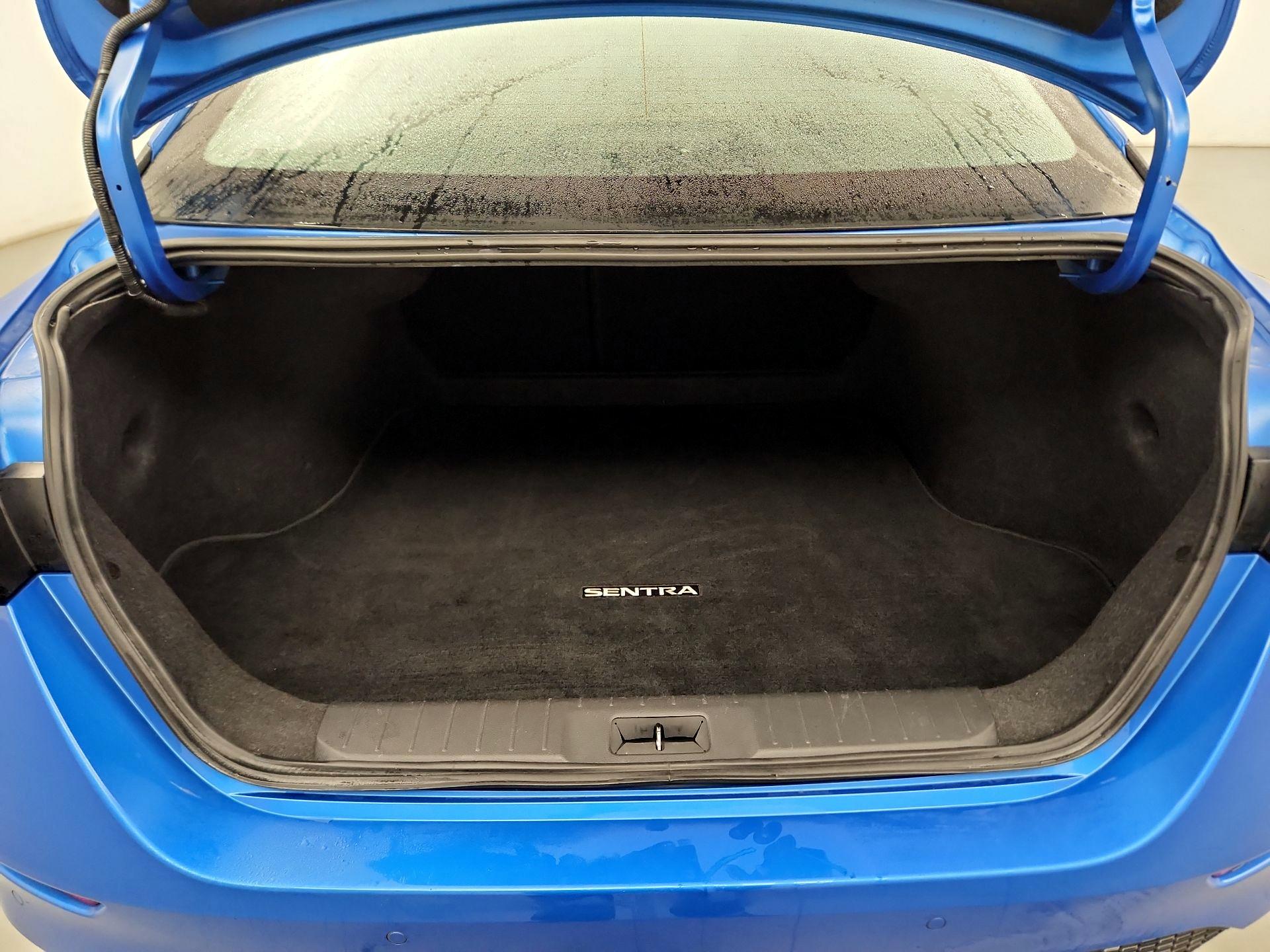 Thumbnail: 2025 Nissan Sentra - 18