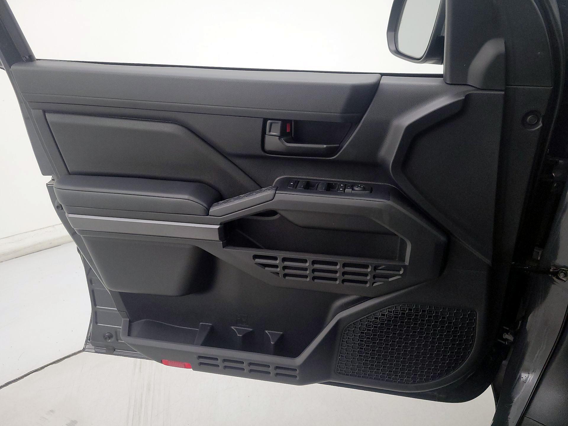 Thumbnail: 2024 Toyota Tacoma - 12