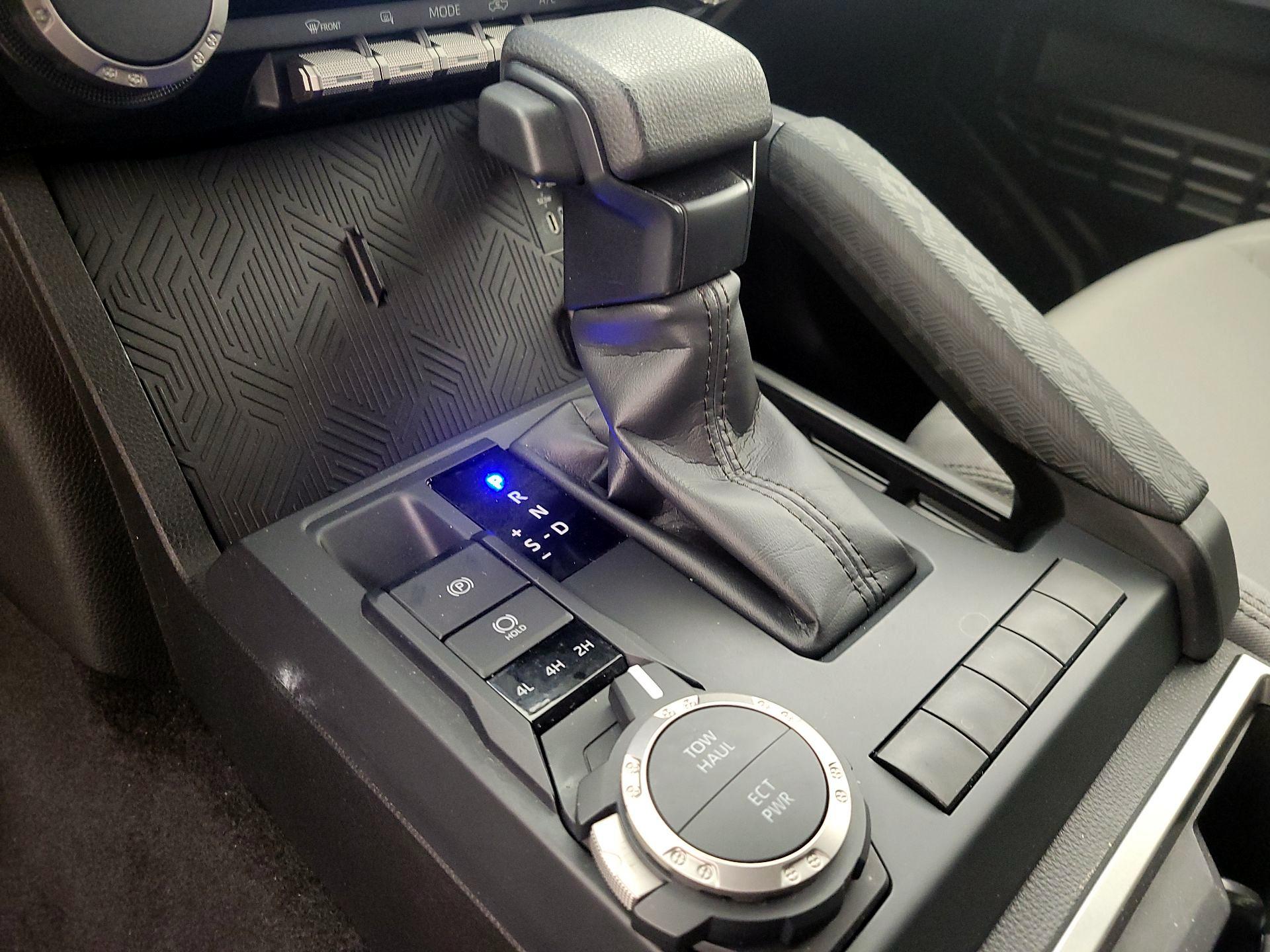 Thumbnail: 2024 Toyota Tacoma - 18