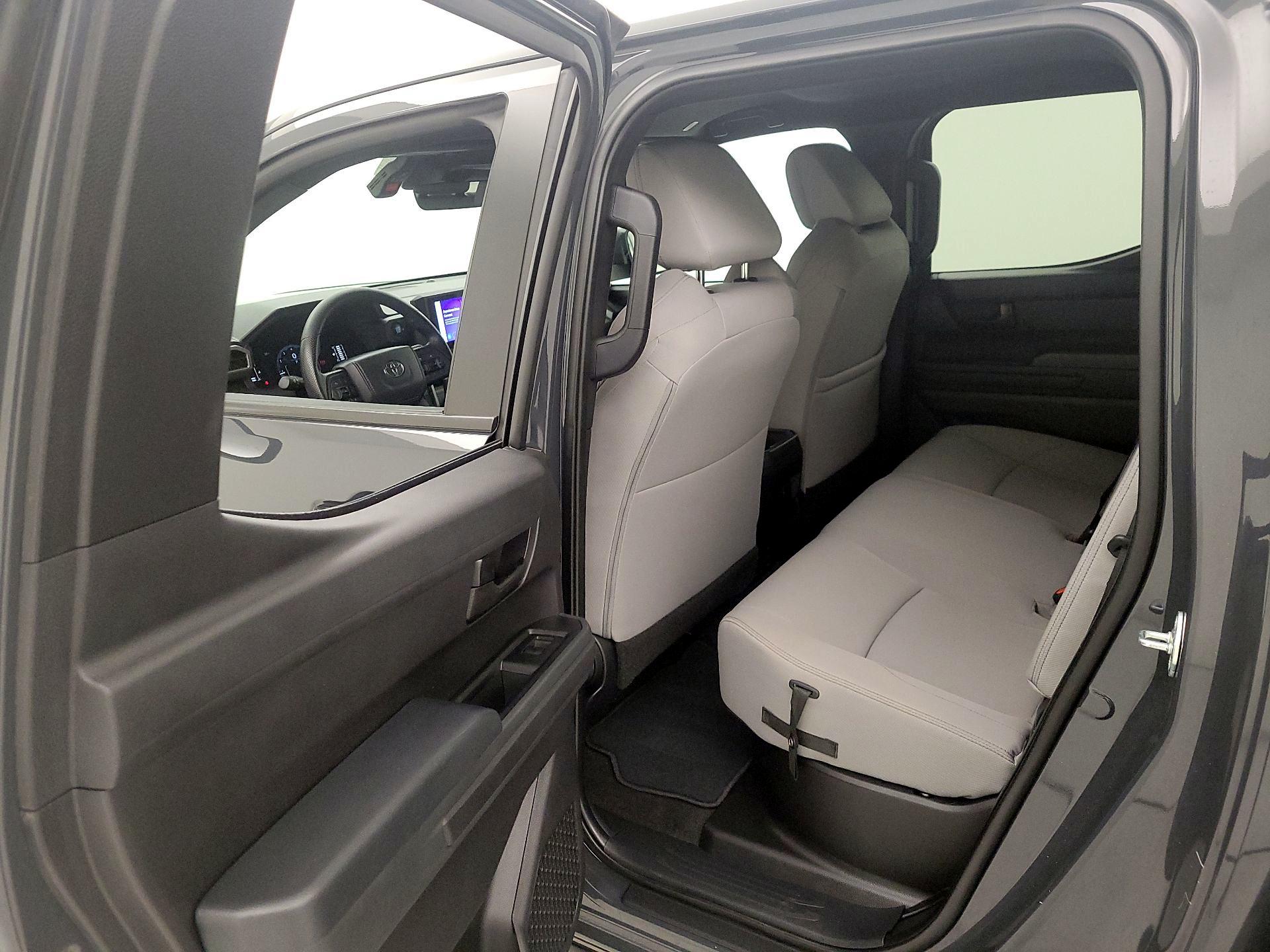 Thumbnail: 2024 Toyota Tacoma - 20