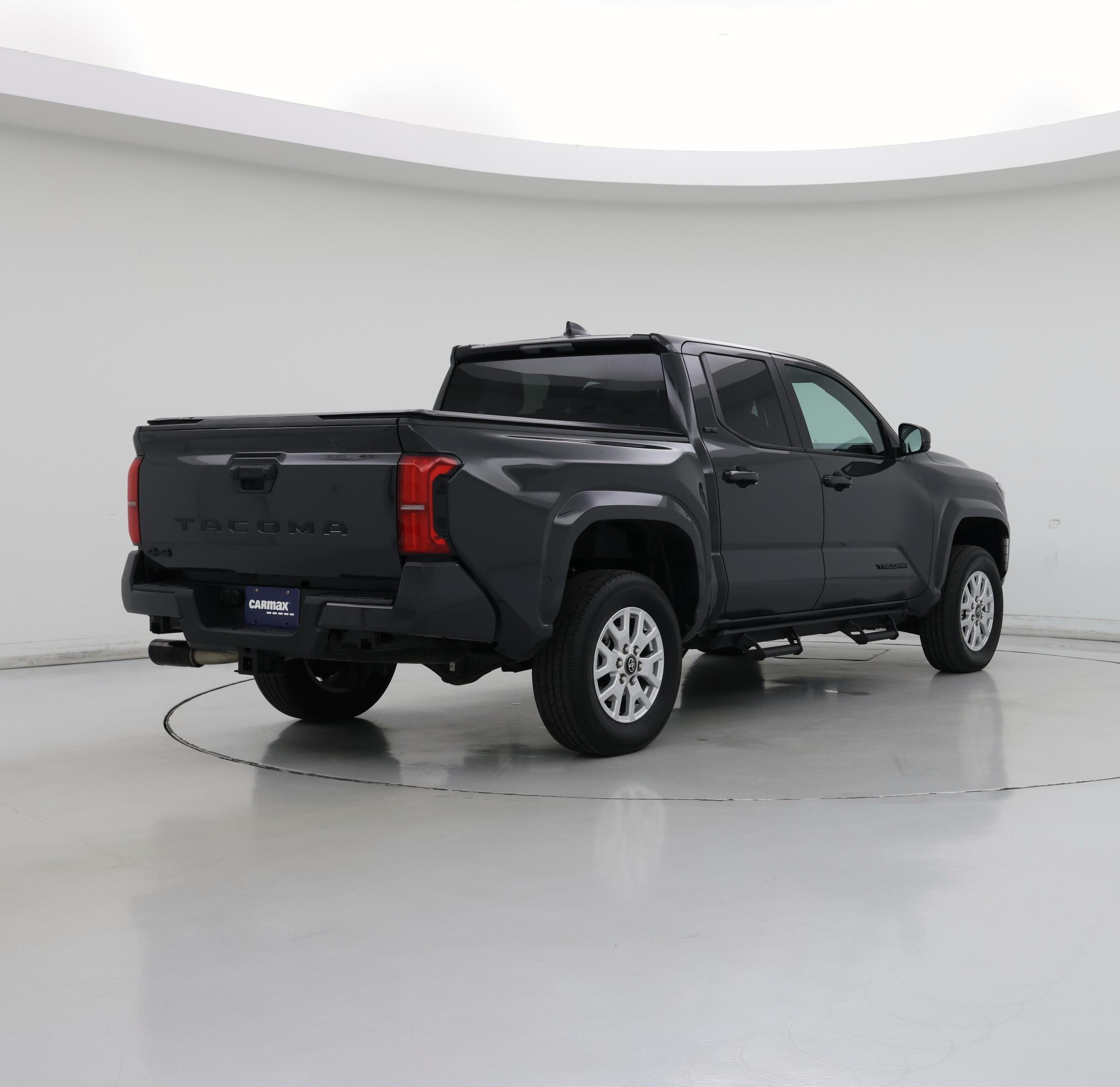 Thumbnail: 2024 Toyota Tacoma - 8