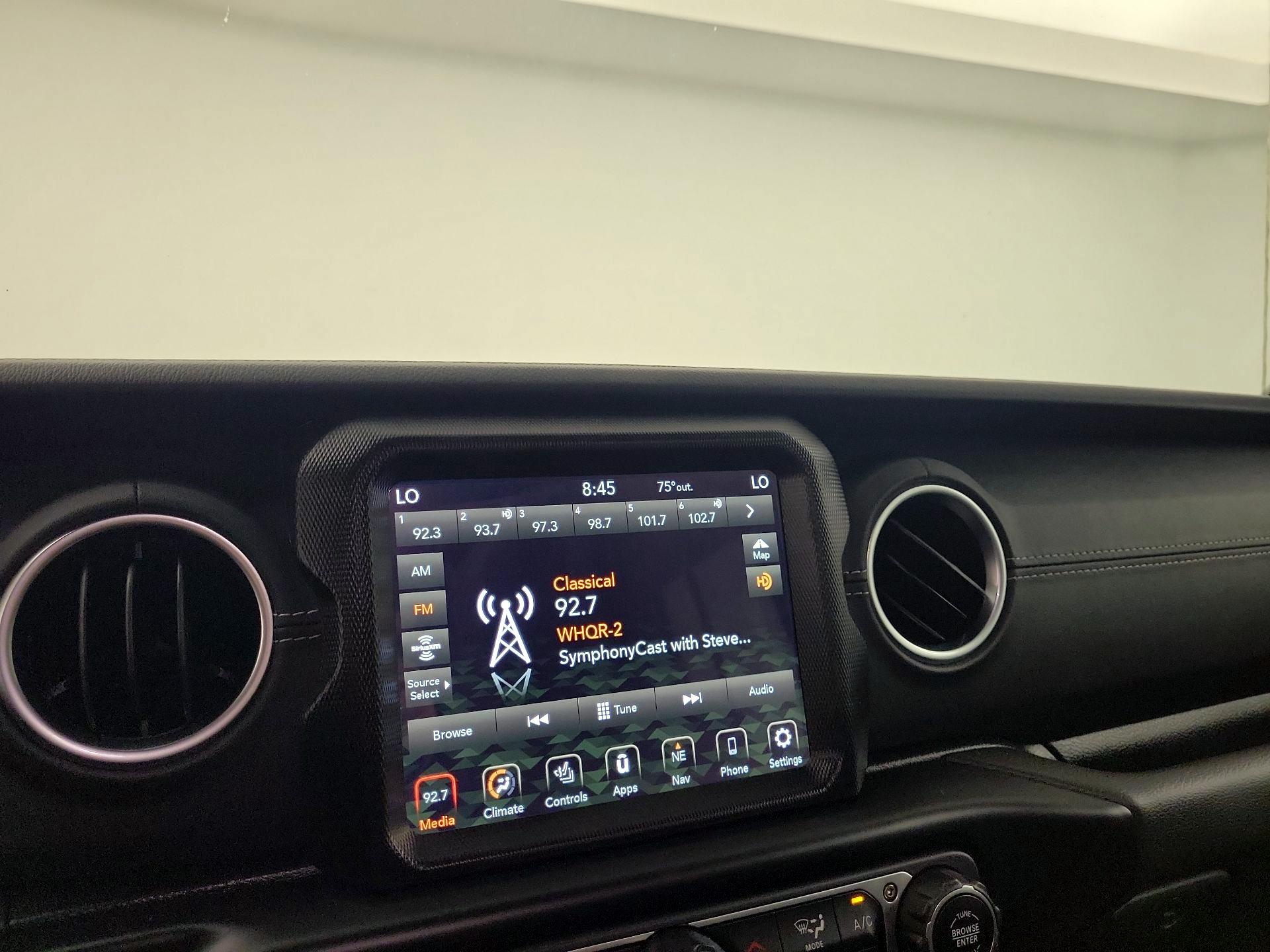 Thumbnail: 2023 Jeep Wrangler - 14