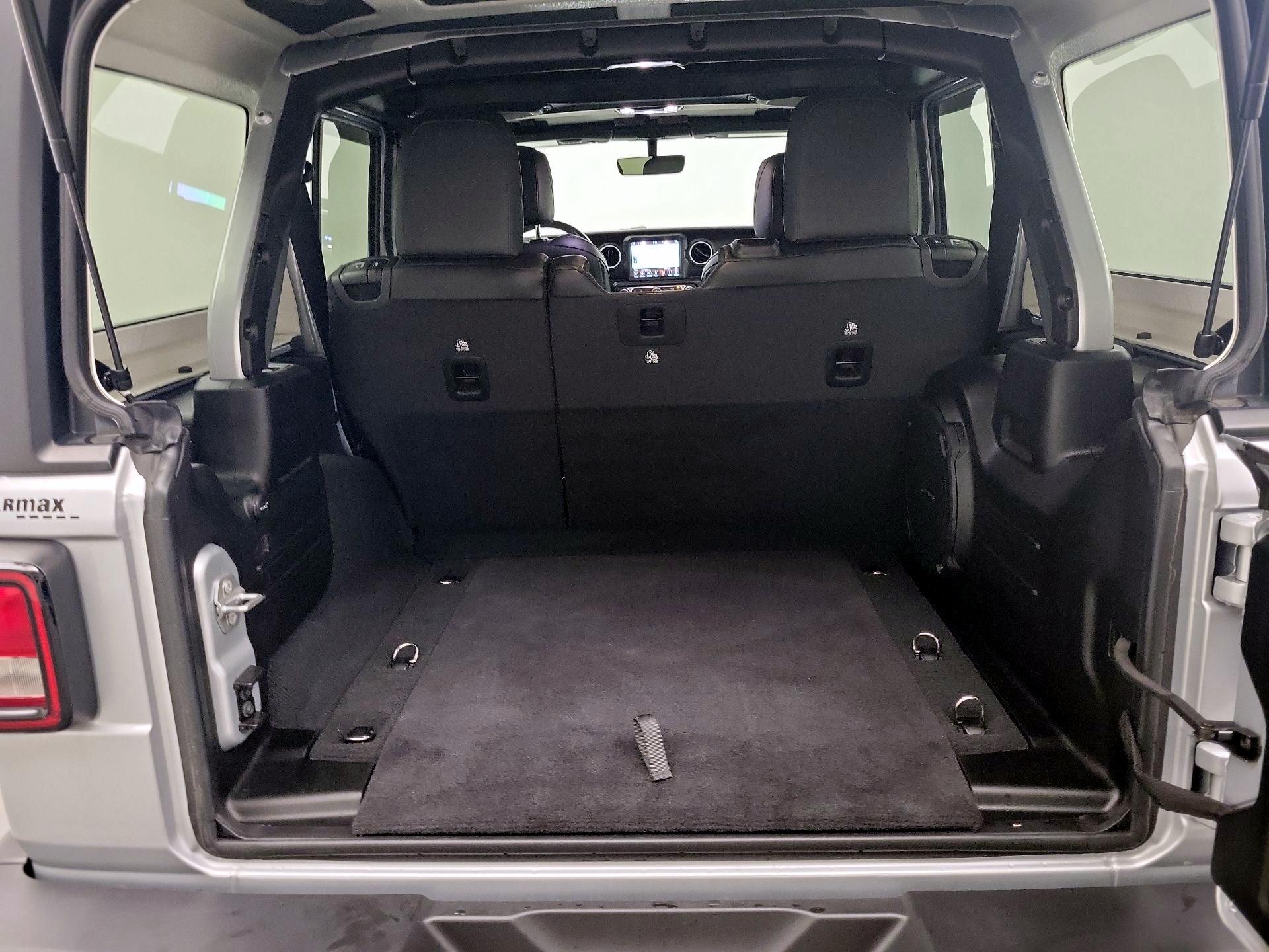 Thumbnail: 2023 Jeep Wrangler - 19