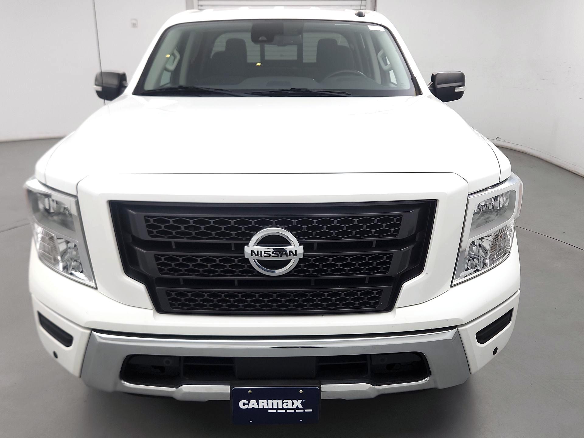 Thumbnail: 2020 Nissan Titan - 2