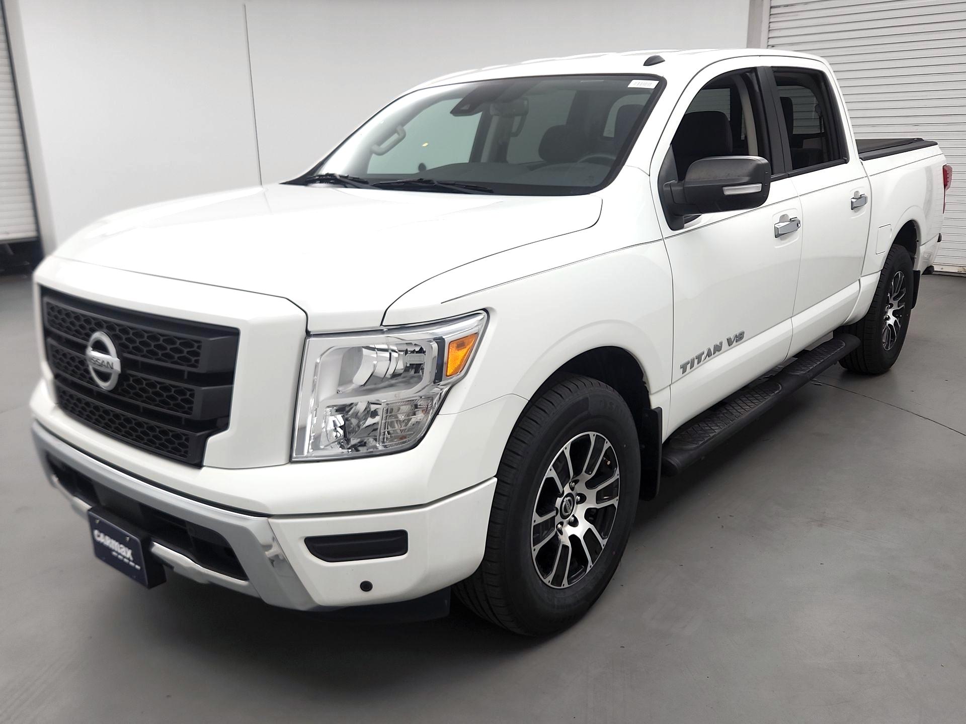 Thumbnail: 2020 Nissan Titan - 3