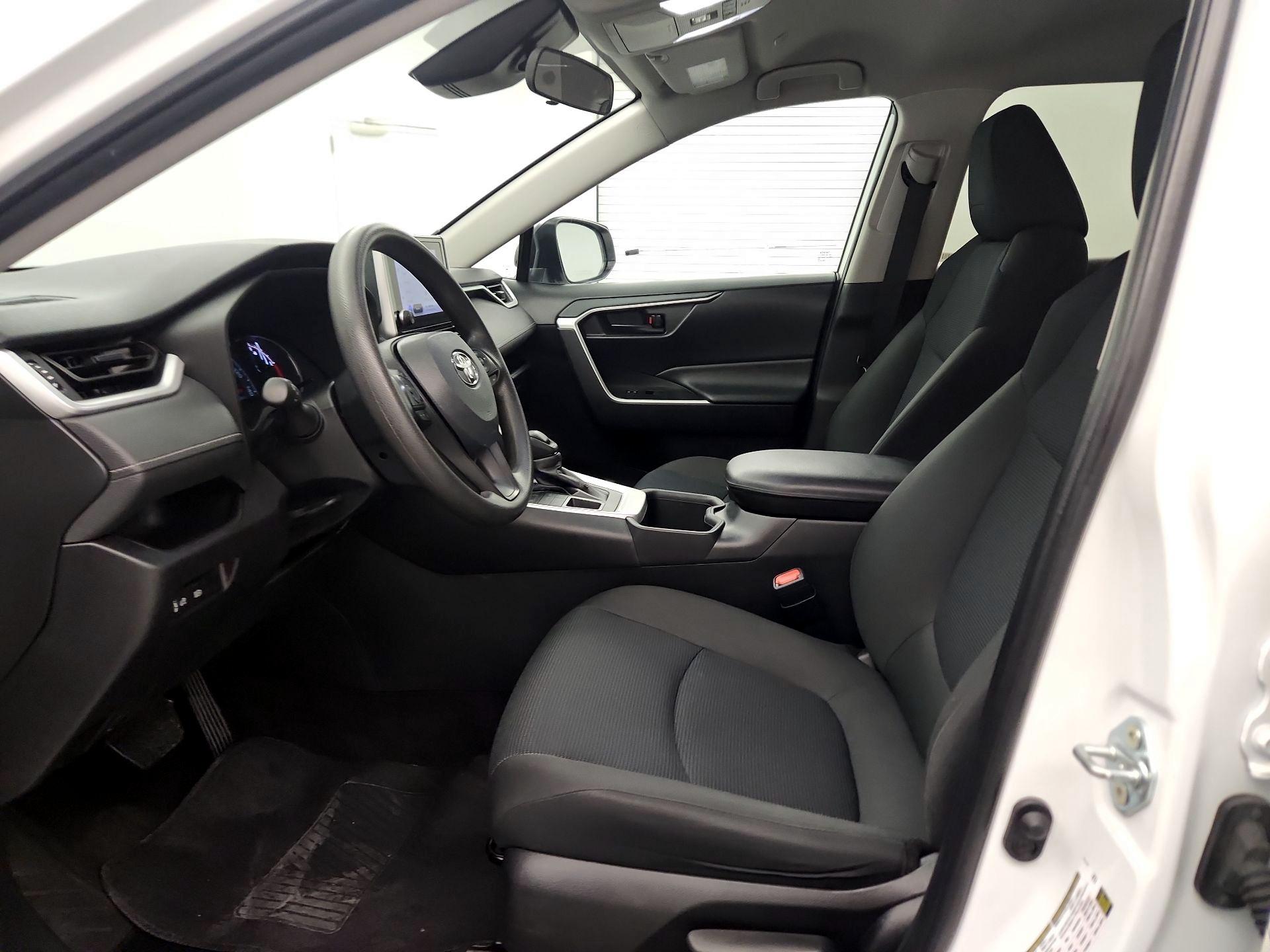 Thumbnail: 2024 Toyota RAV4 - 11