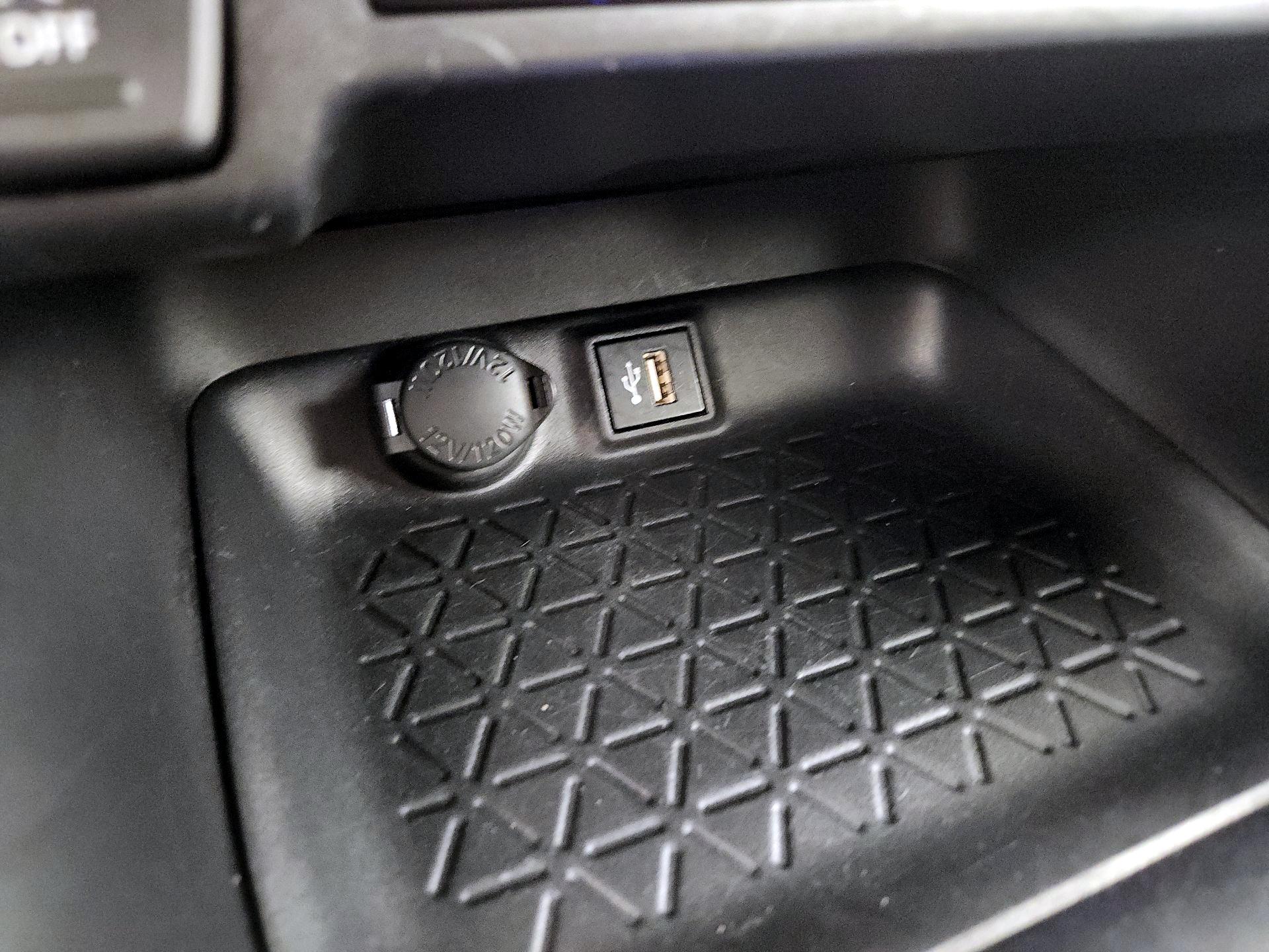 Thumbnail: 2024 Toyota RAV4 - 18