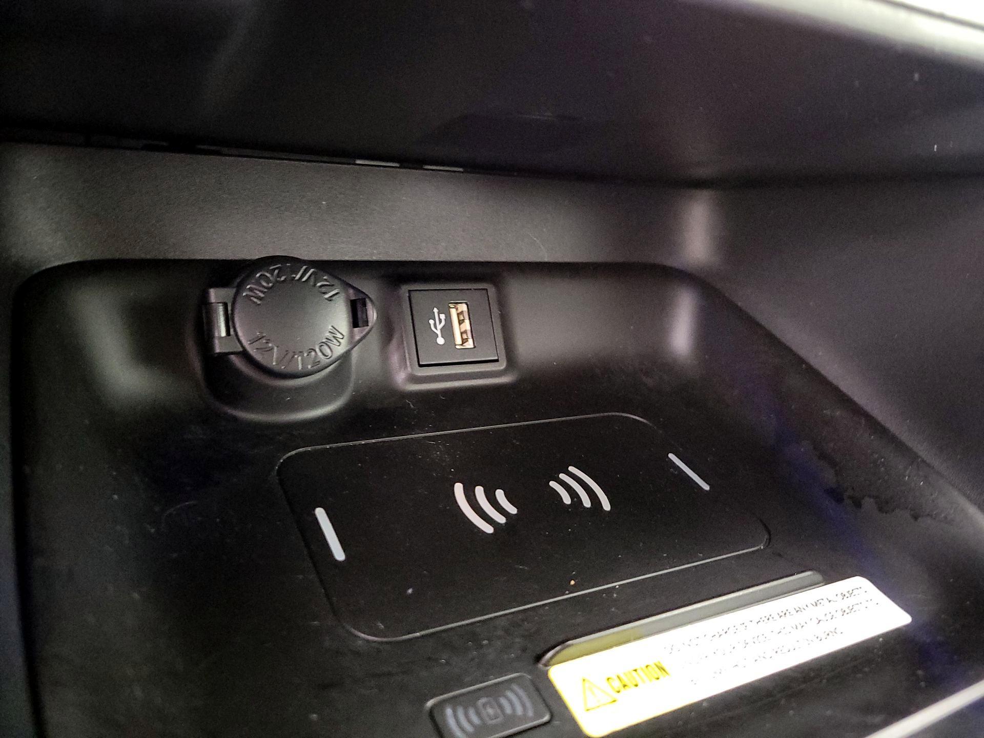 Thumbnail: 2024 Toyota RAV4 - 18