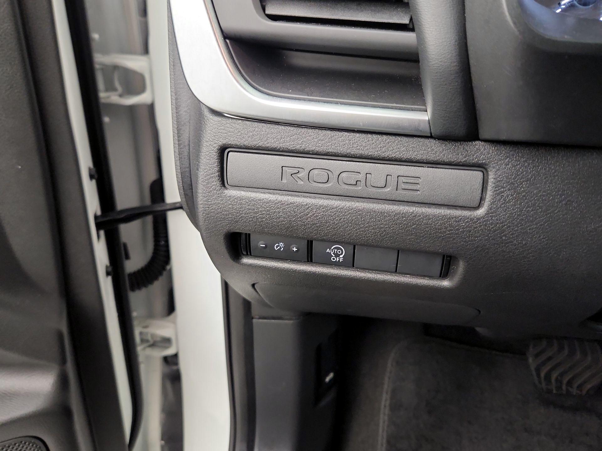 Thumbnail: 2024 Nissan Rogue - 13