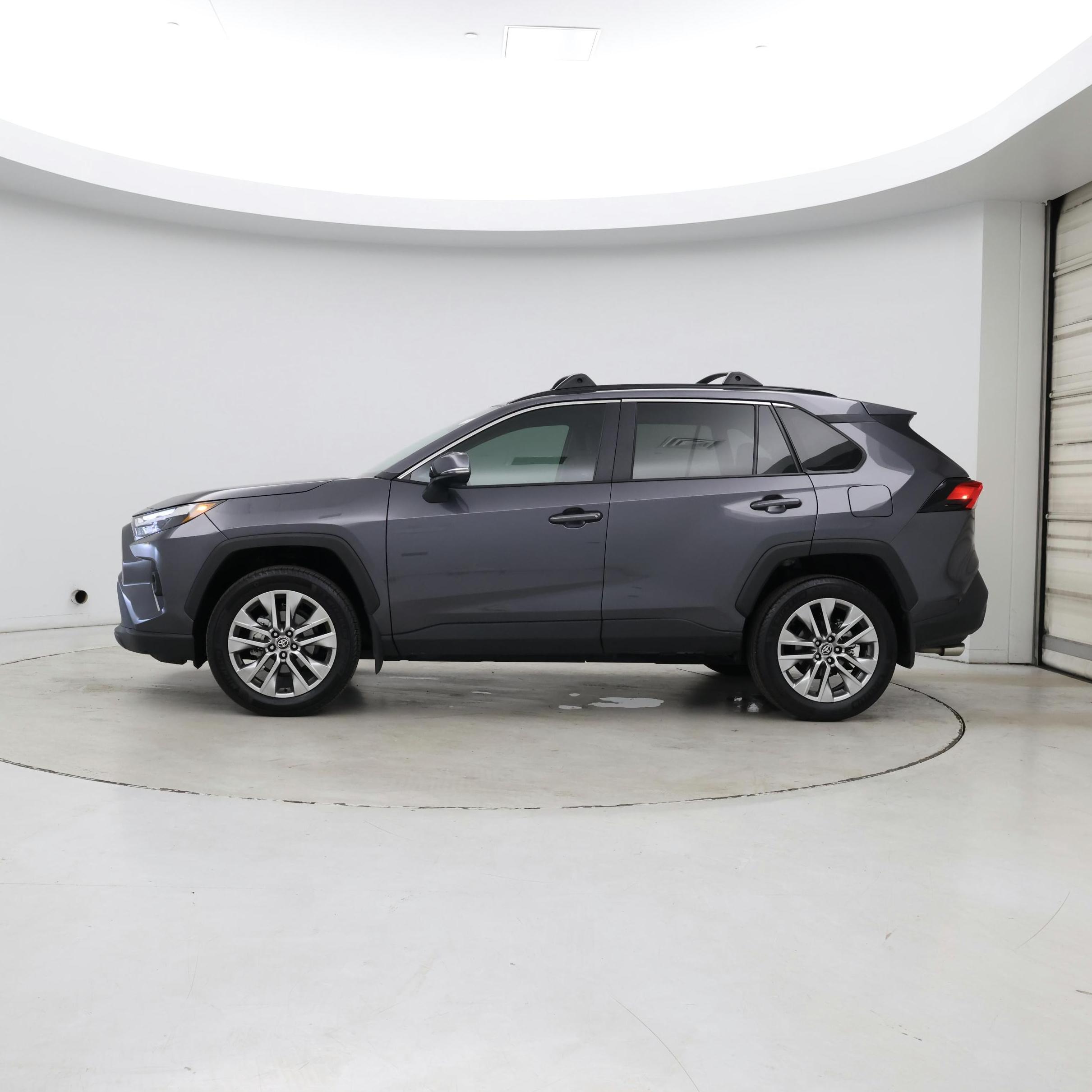 Thumbnail: 2024 Toyota RAV4 - 3