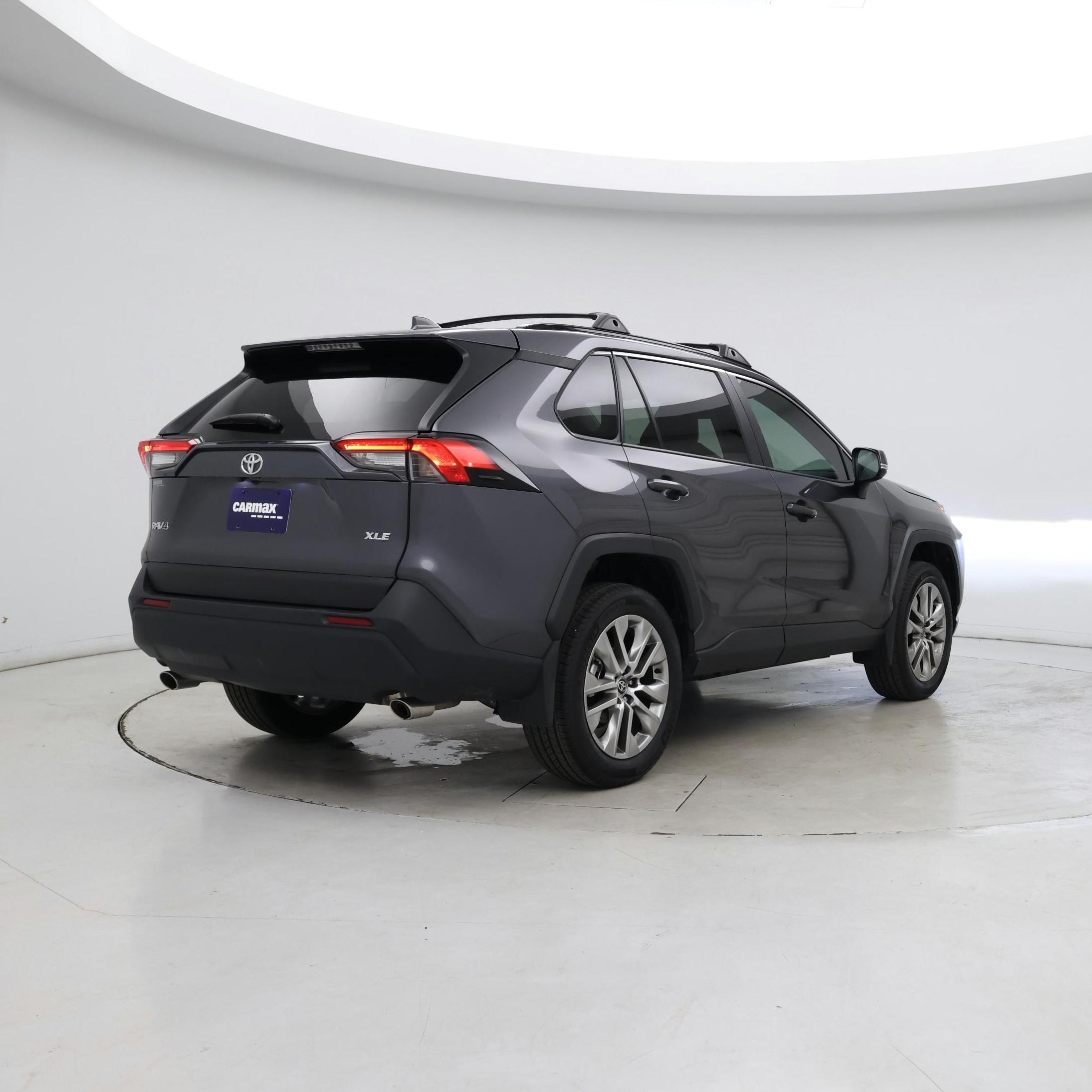 Thumbnail: 2024 Toyota RAV4 - 8