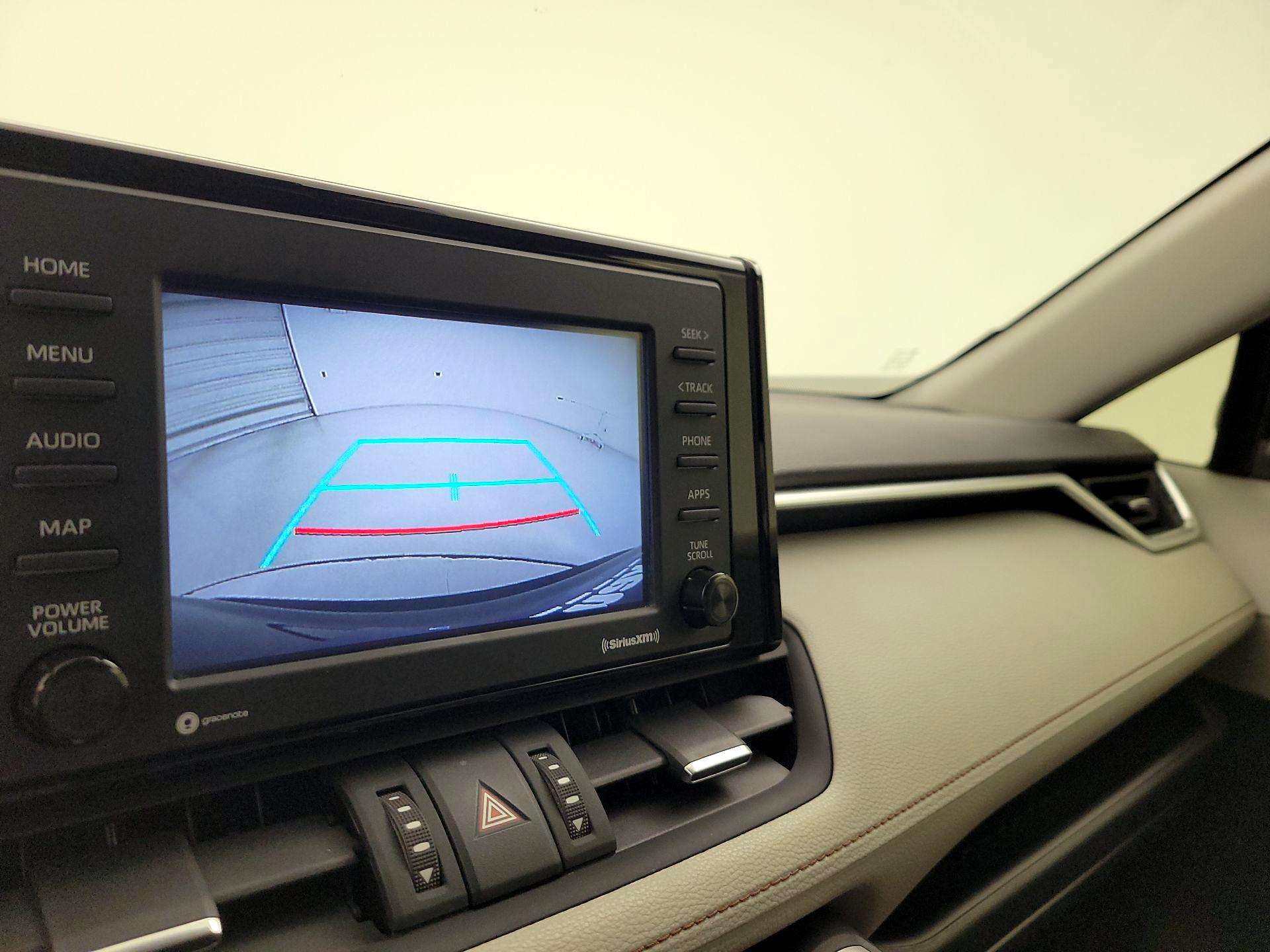 Thumbnail: 2020 Toyota RAV4 - 14