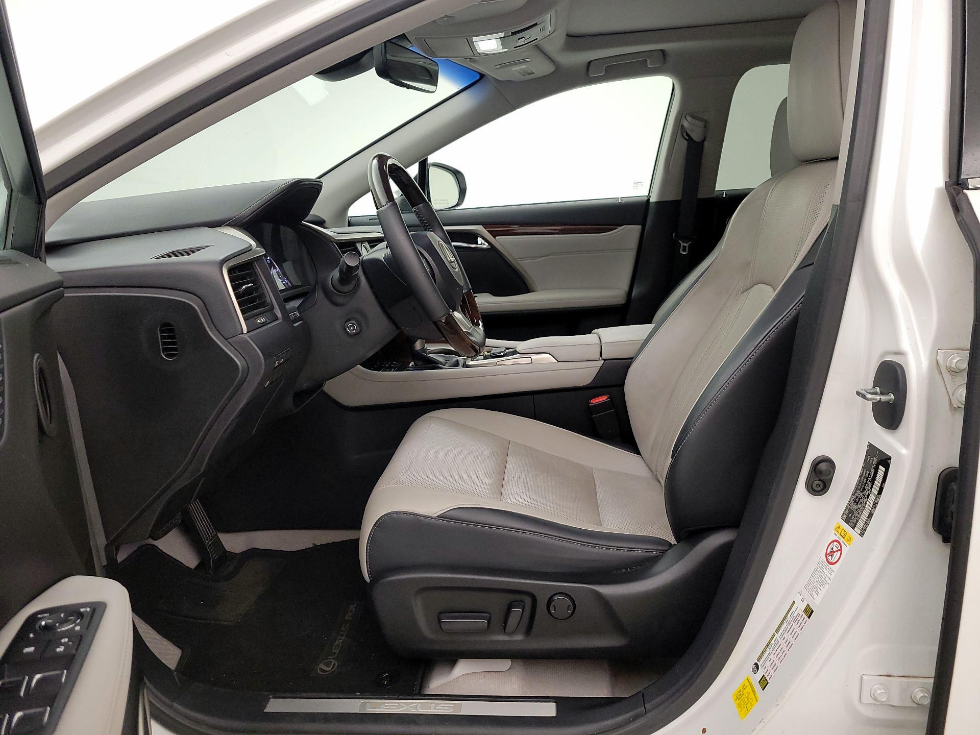 Thumbnail: 2016 Lexus RX - 11