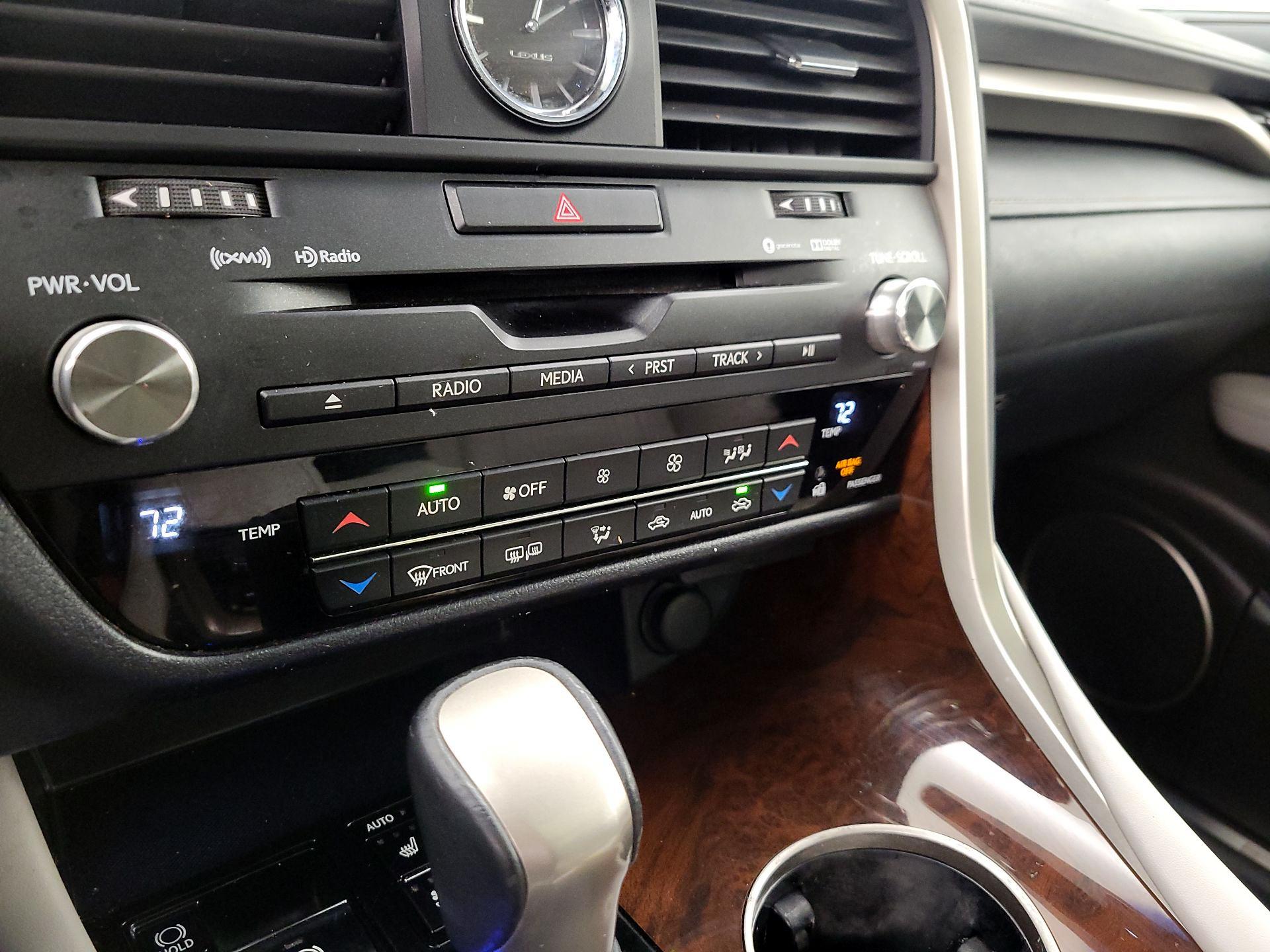 Thumbnail: 2016 Lexus RX - 17