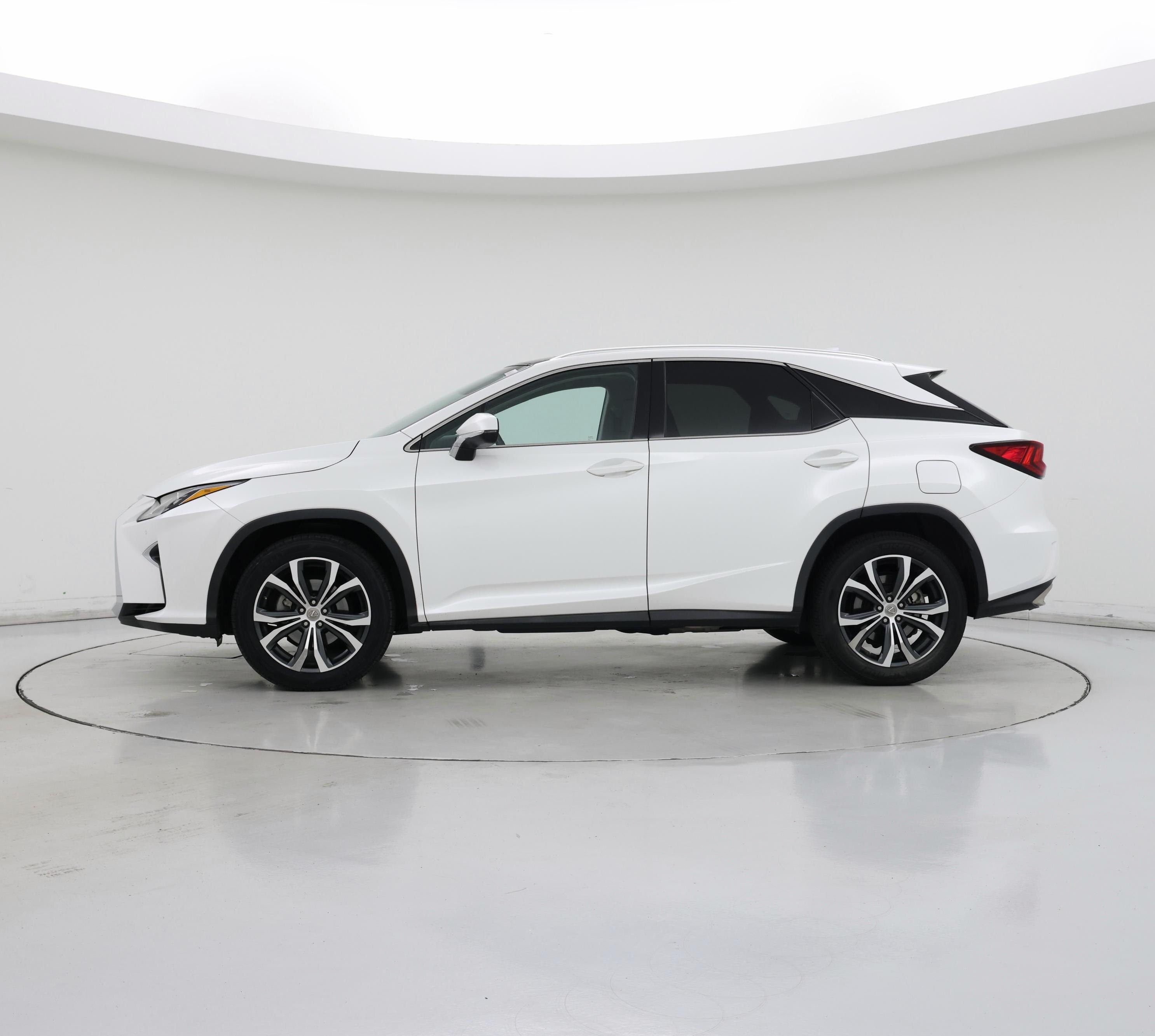 Thumbnail: 2016 Lexus RX - 3