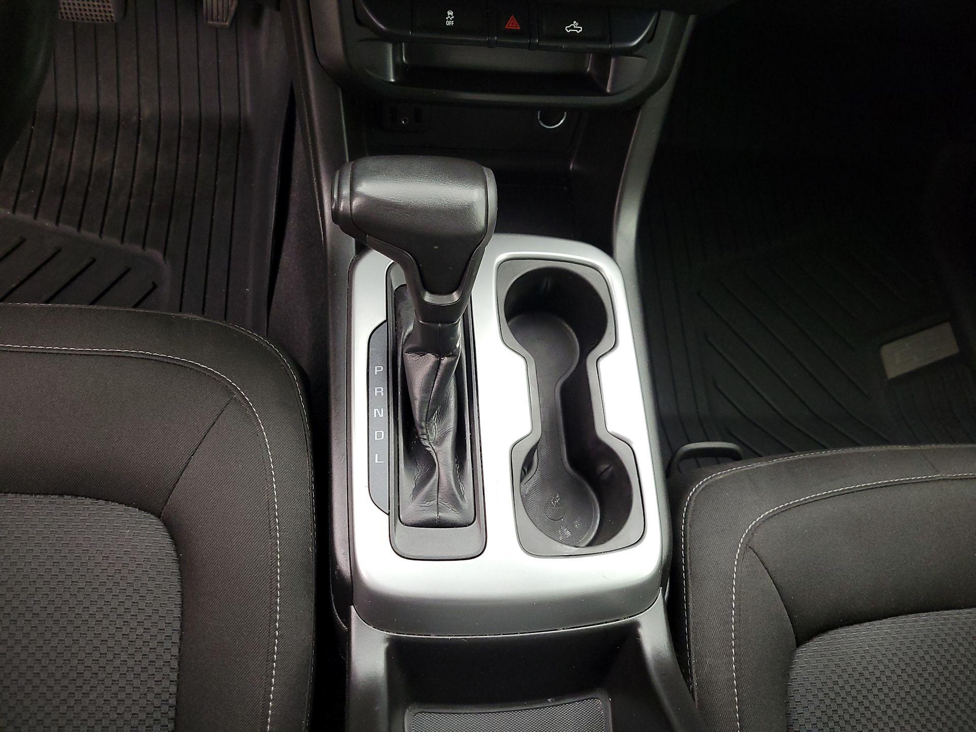 Thumbnail: 2019 Chevrolet Colorado - 18