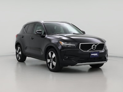 2021 Volvo XC40 T5 Momentum