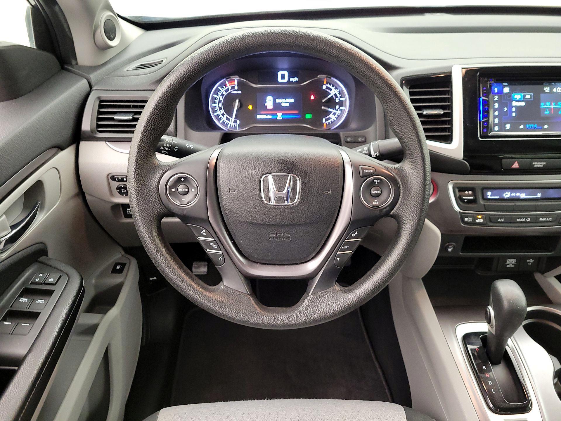 Thumbnail: 2019 Honda Ridgeline - 10