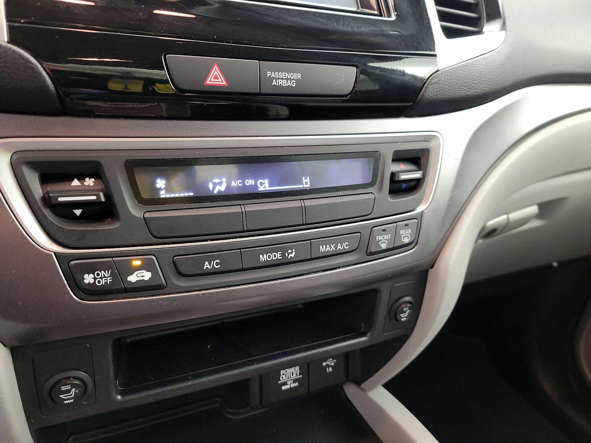 Thumbnail: 2019 Honda Ridgeline - 16