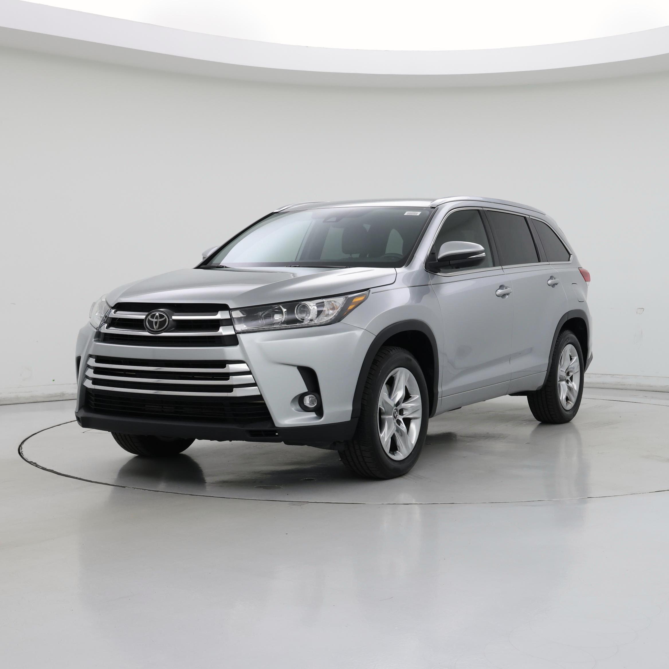 Thumbnail: 2019 Toyota Highlander - 4