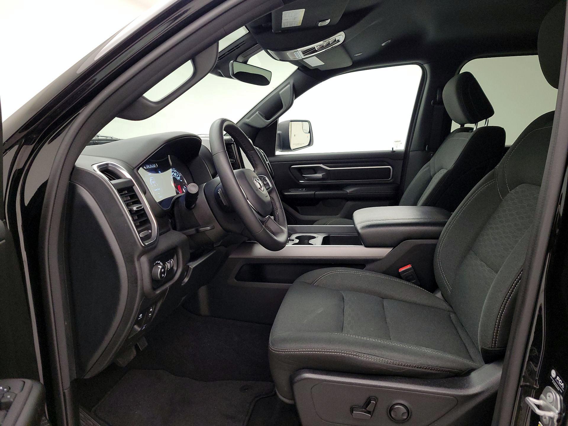 Thumbnail: 2025 RAM 1500 - 11