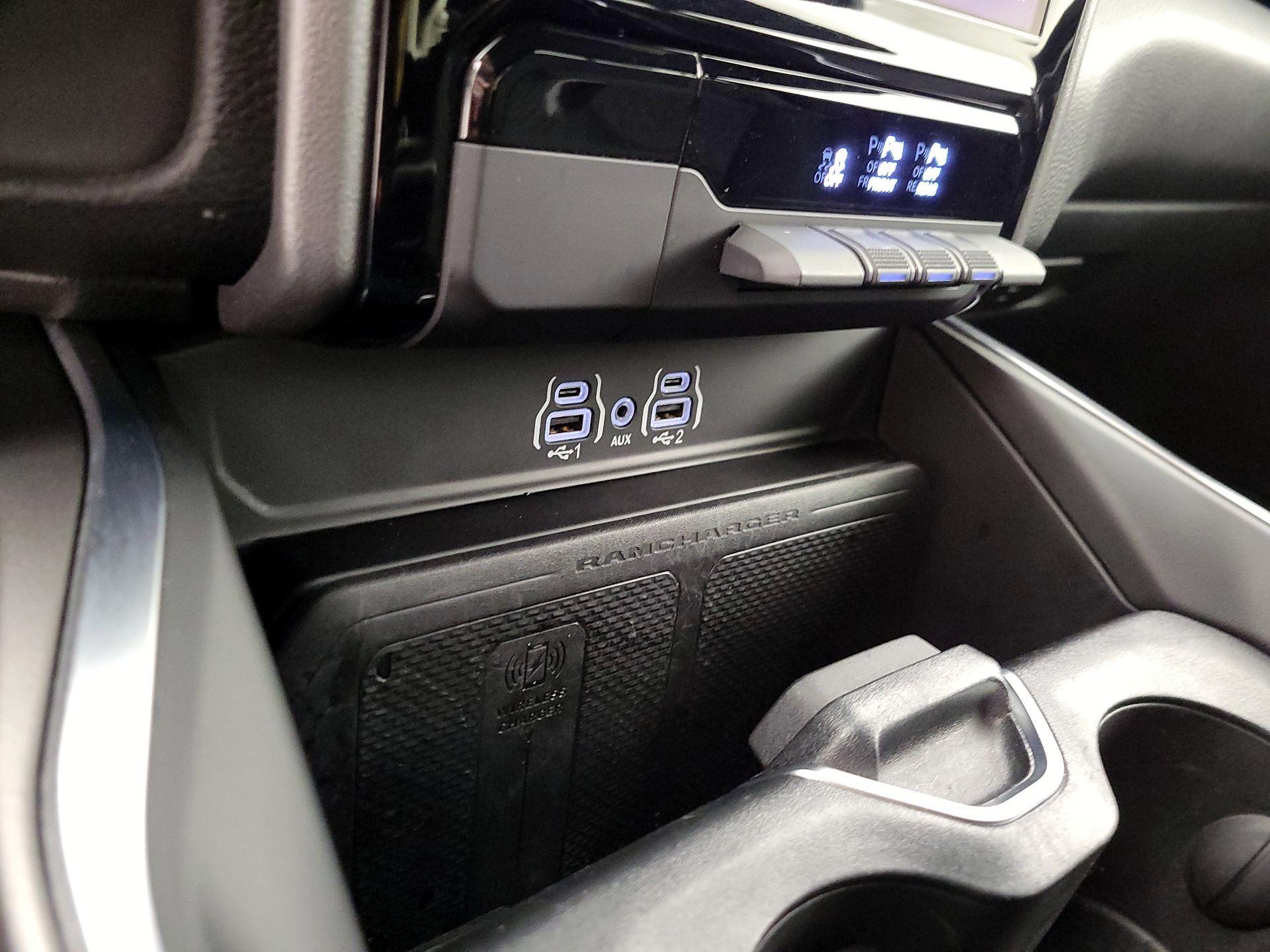 Thumbnail: 2025 RAM 1500 - 19