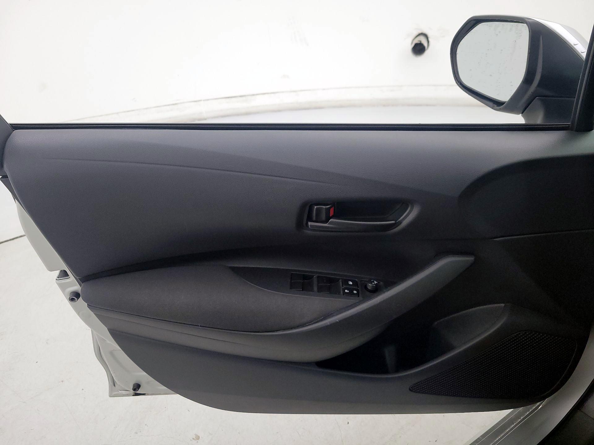 Thumbnail: 2025 Toyota Corolla - 12