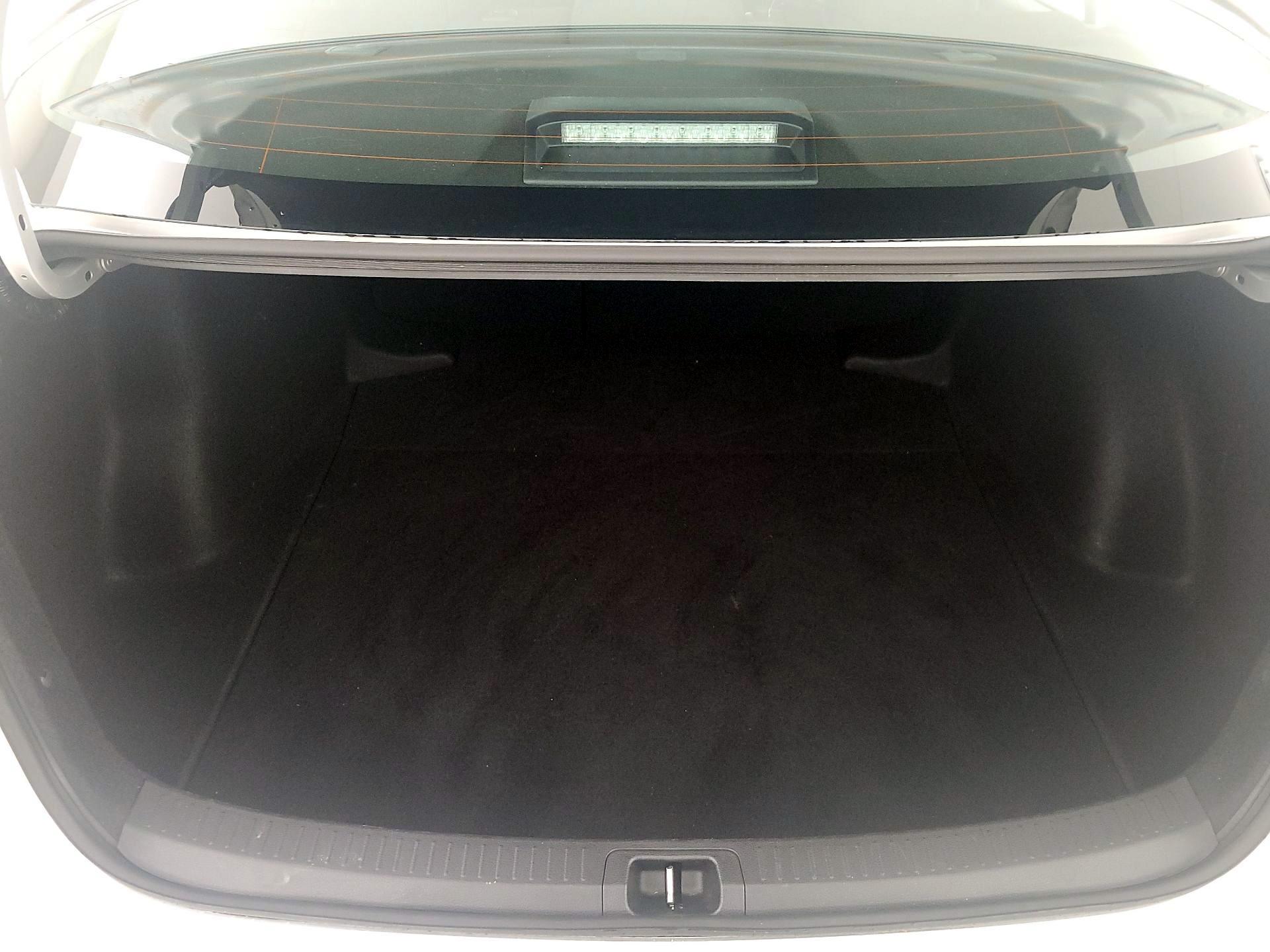 Thumbnail: 2025 Toyota Corolla - 20