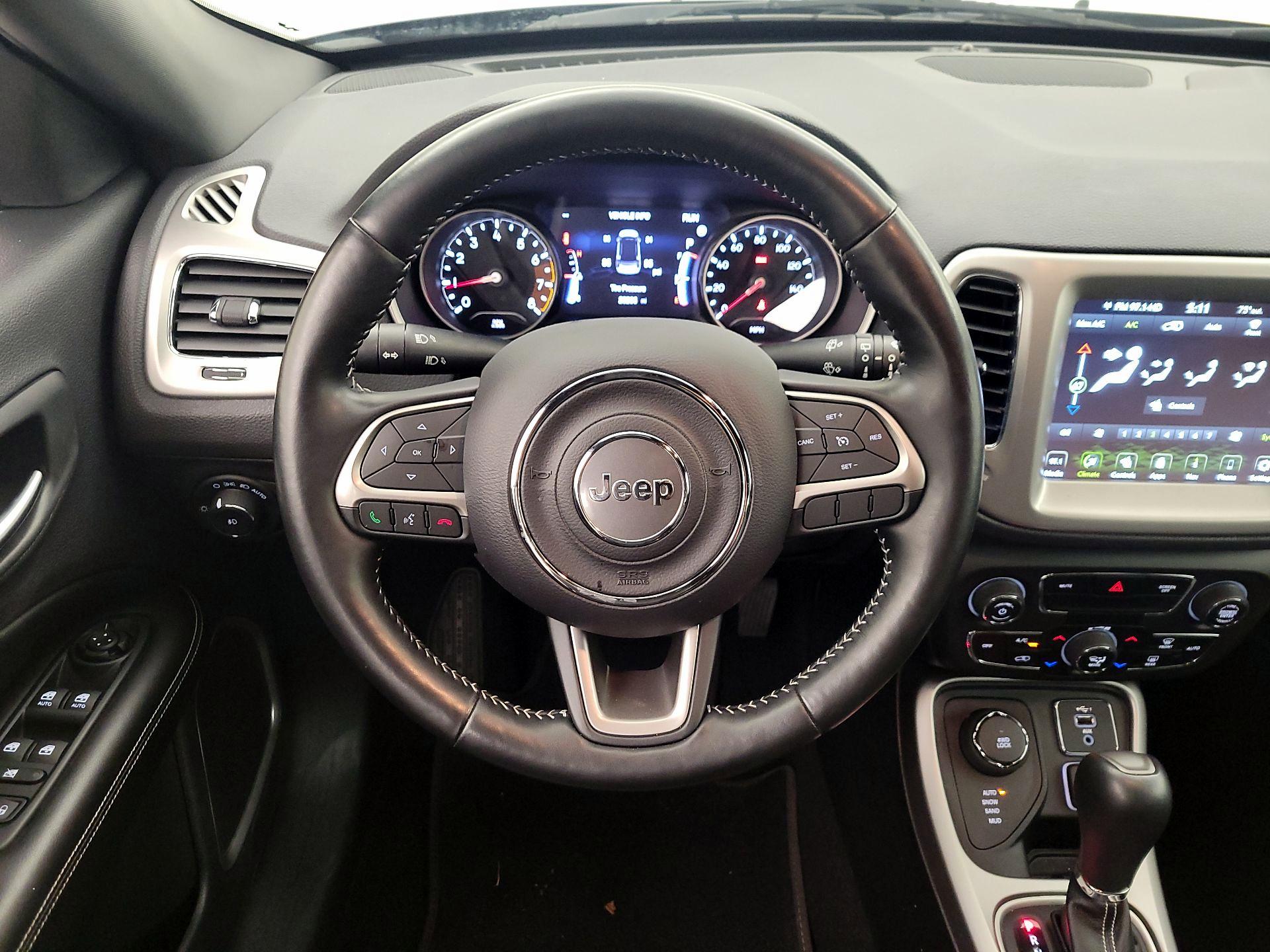 Thumbnail: 2021 Jeep Compass - 10