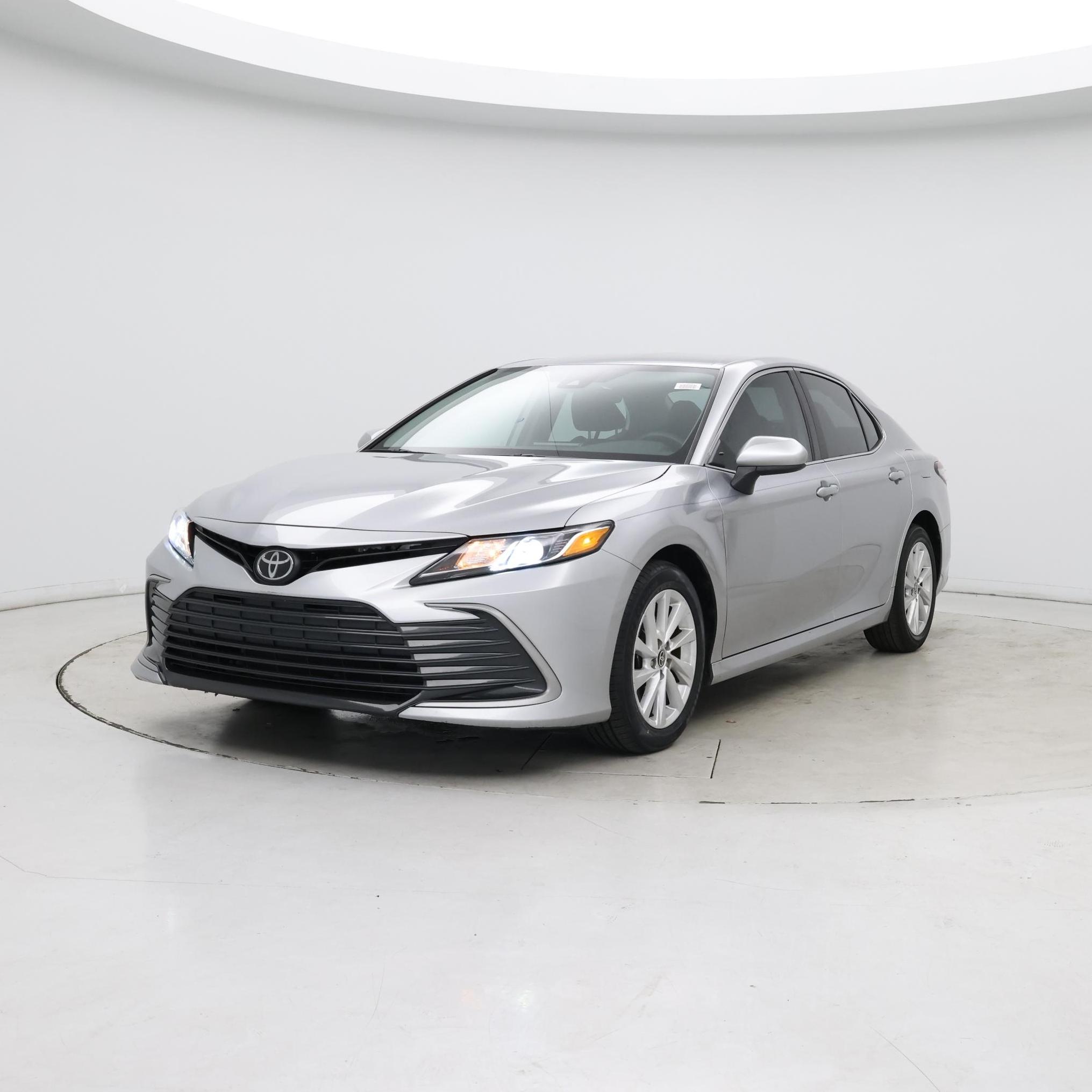 Thumbnail: 2023 Toyota Camry - 4