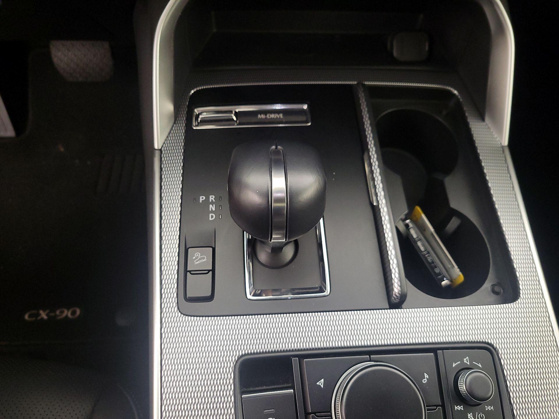 Thumbnail: 2025 Mazda CX-90 - 18