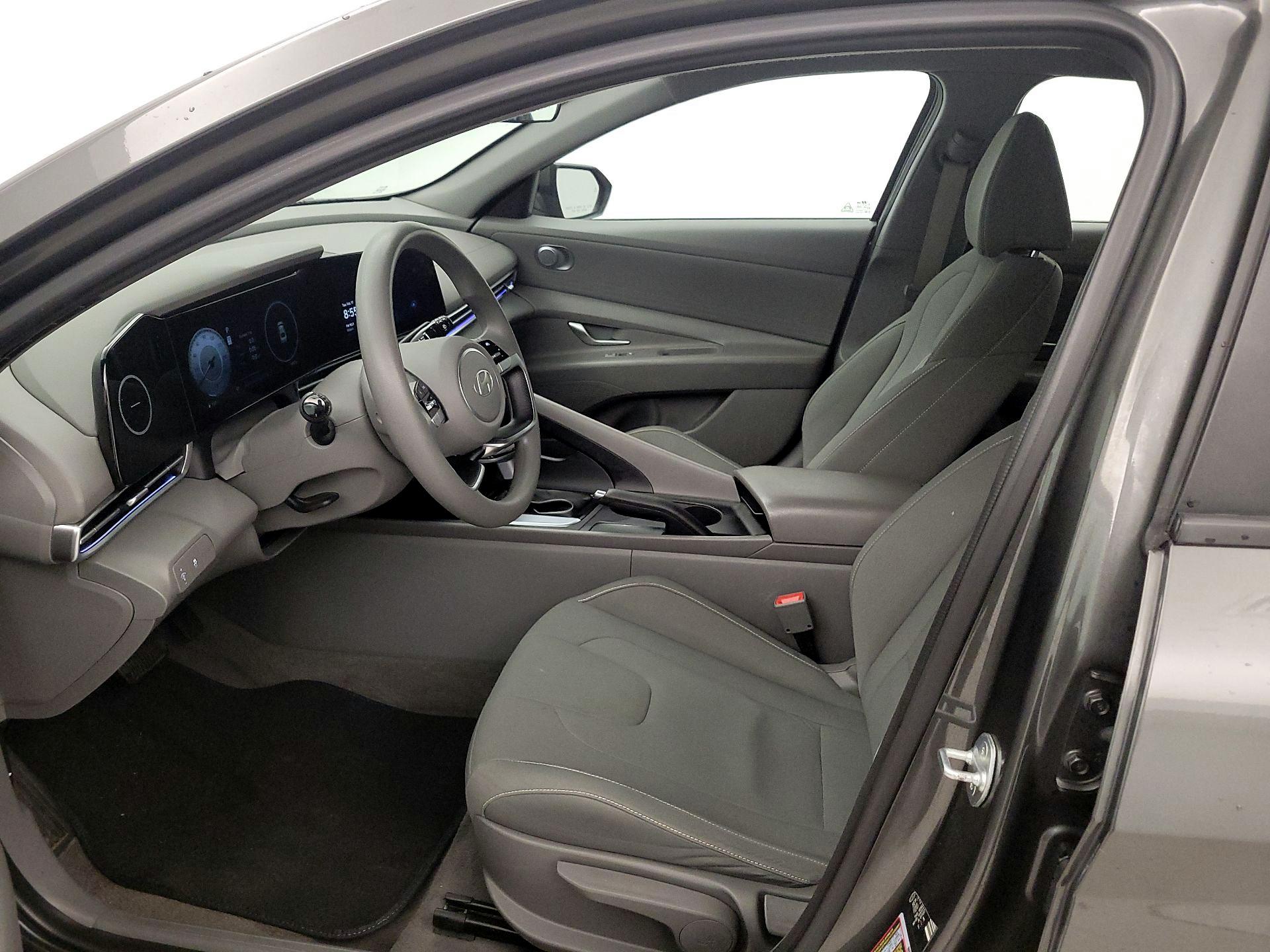 Thumbnail: 2024 Hyundai Elantra - 11