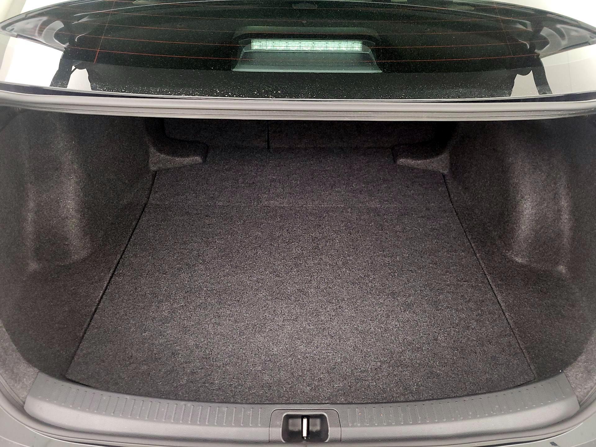 Thumbnail: 2025 Toyota Corolla - 20