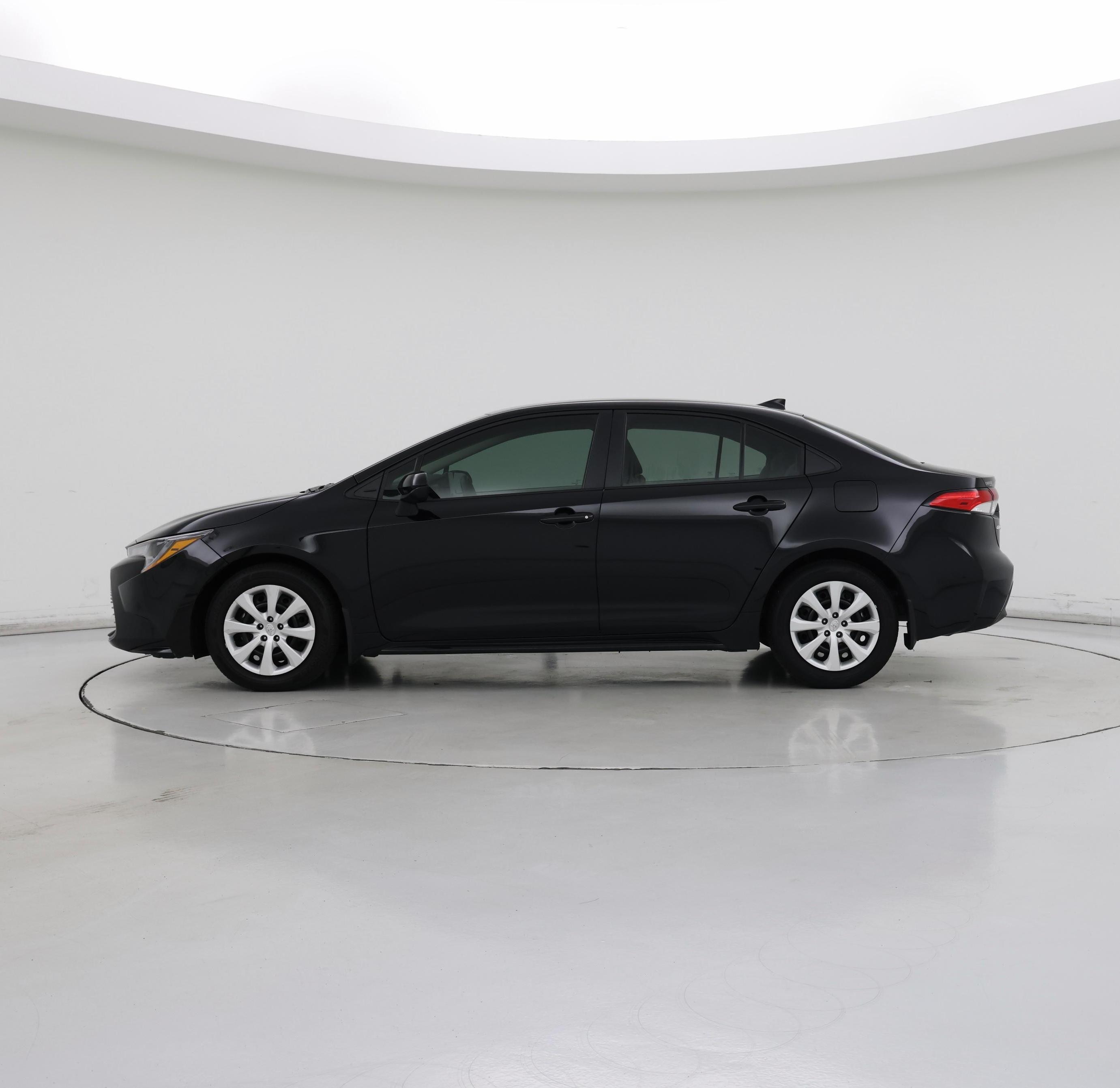 Thumbnail: 2025 Toyota Corolla - 3