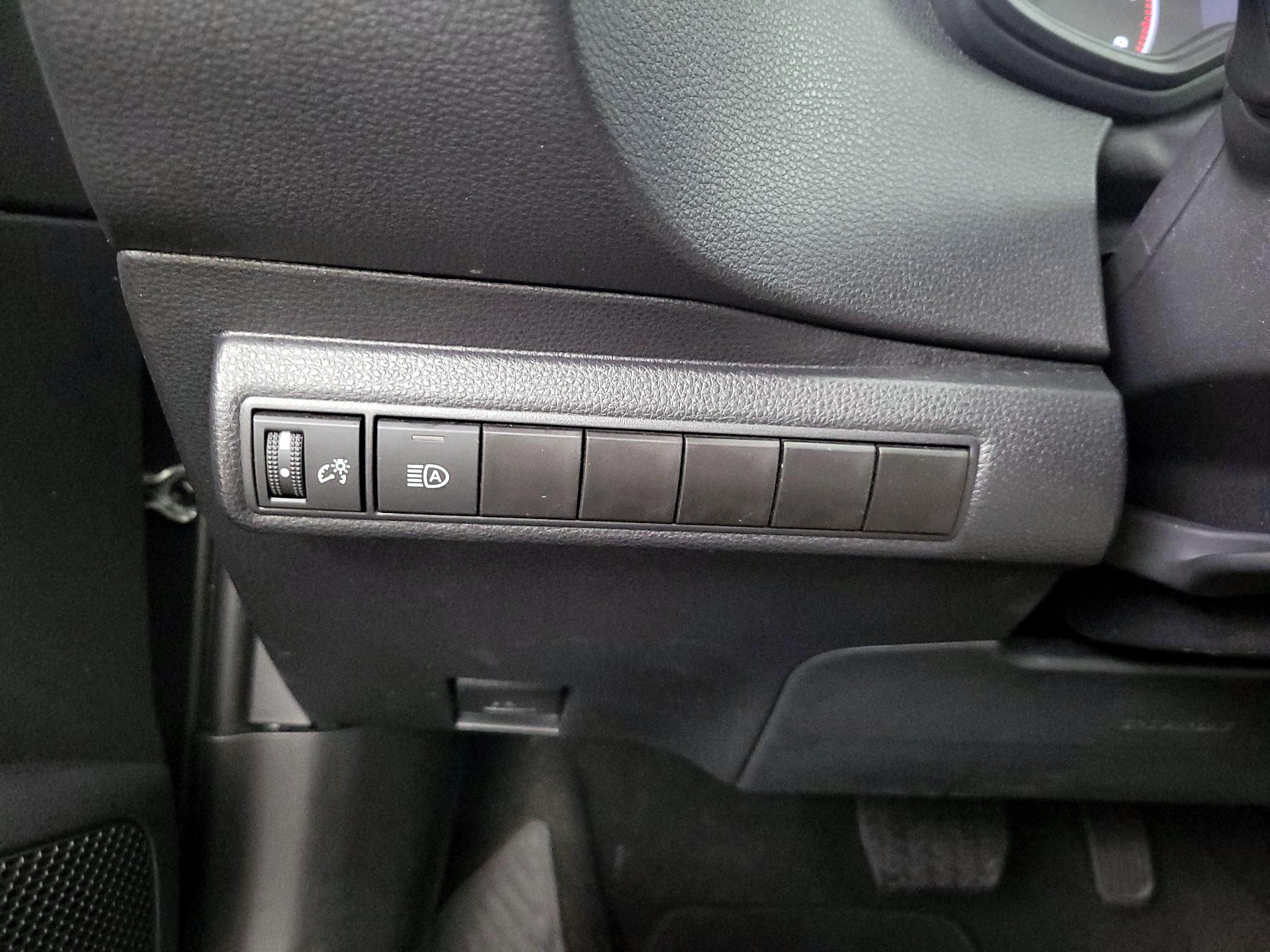 Thumbnail: 2025 Toyota Corolla - 13